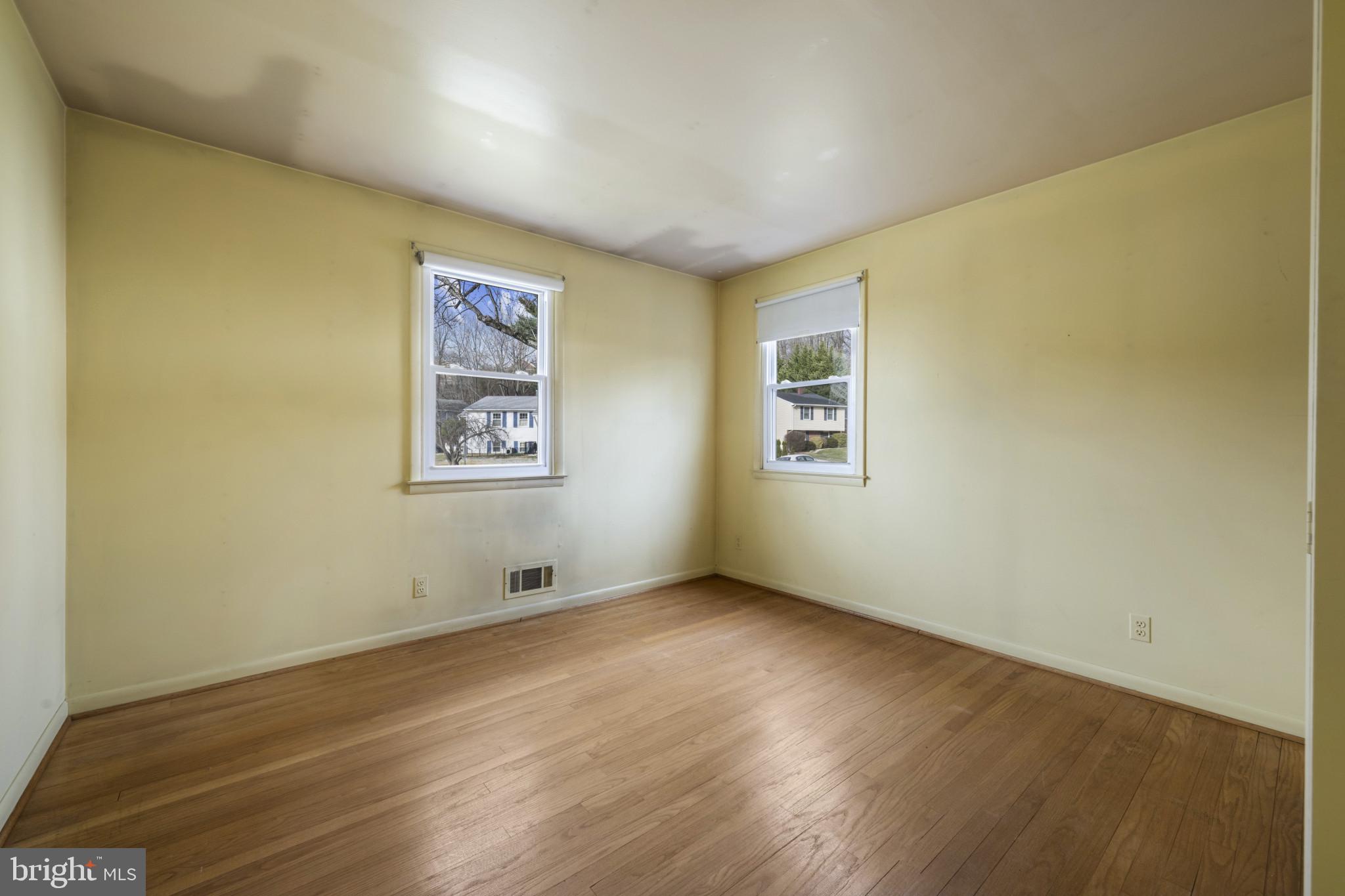 MEADOWLAND - Residential