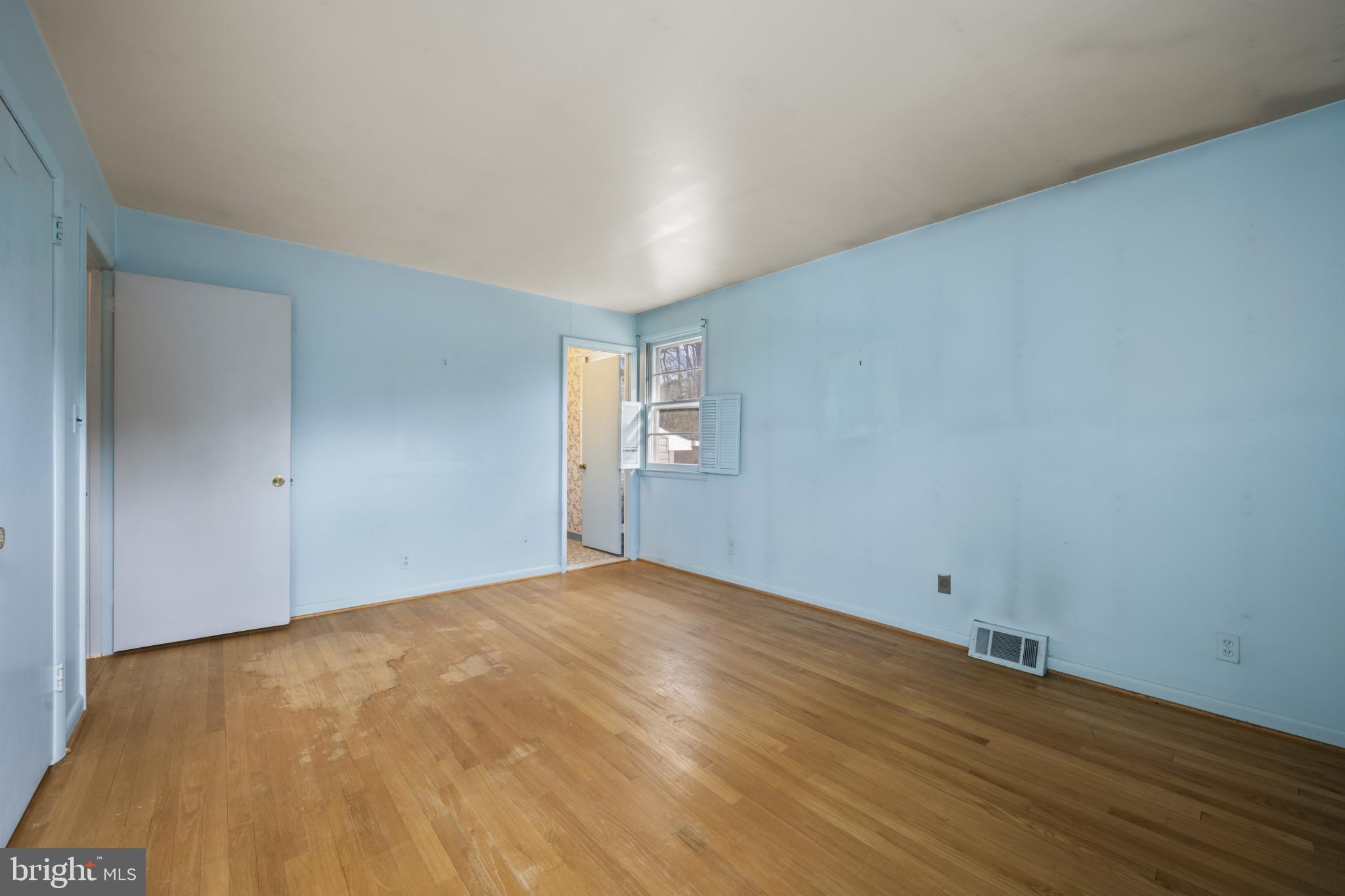 MEADOWLAND - Residential