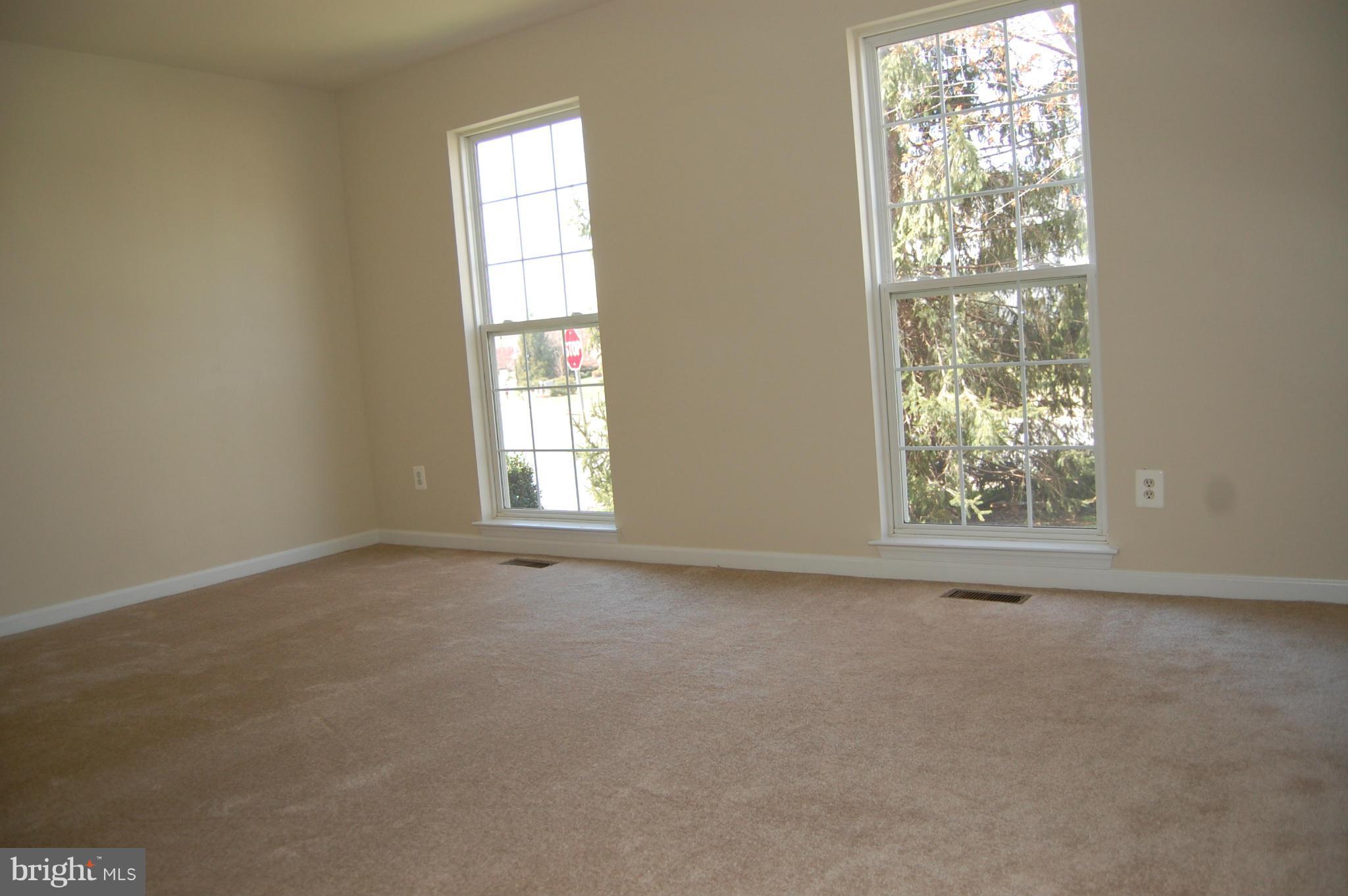 GREENHILL CROSSING - Residential Lease