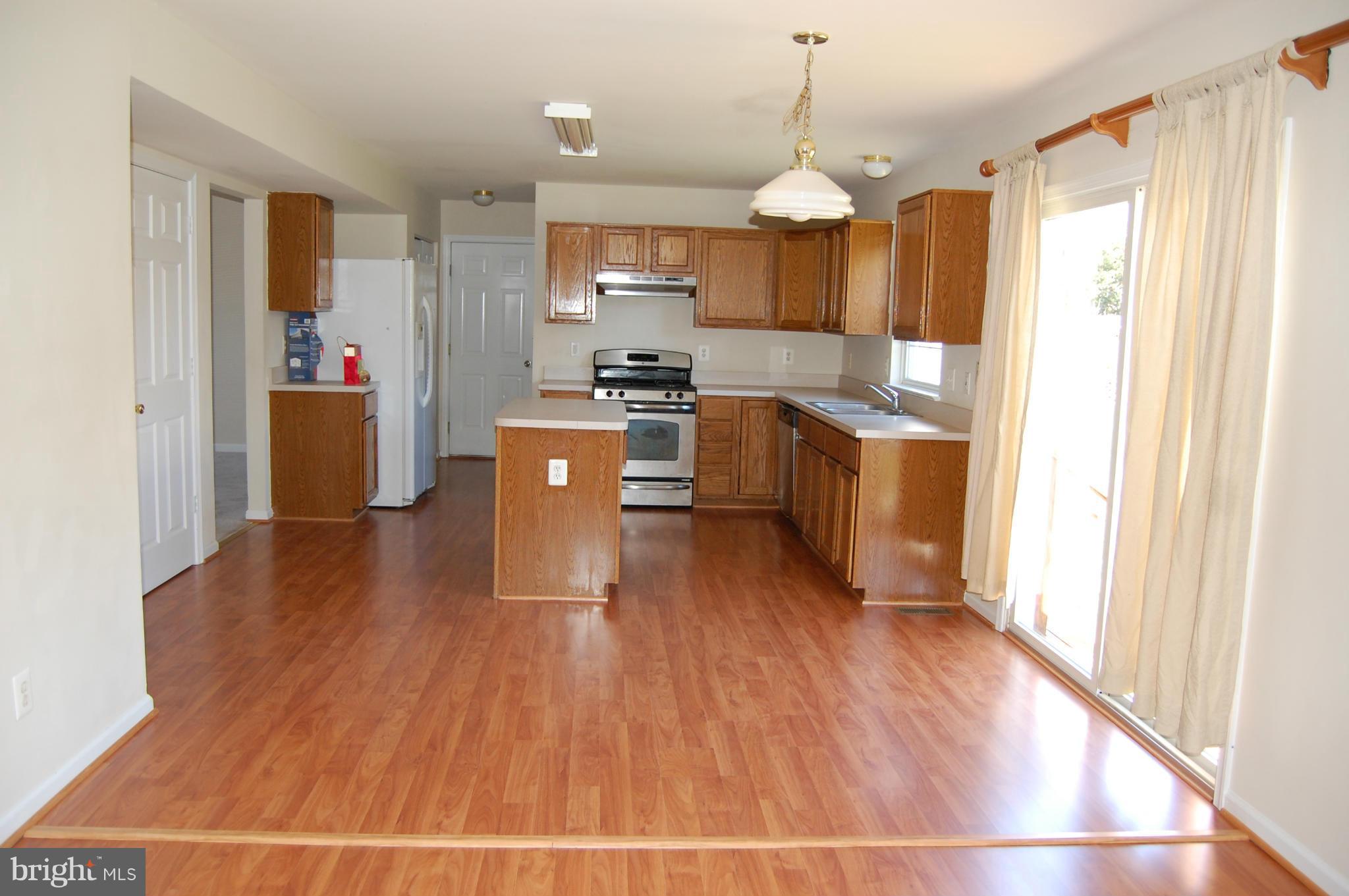 GREENHILL CROSSING - Residential Lease