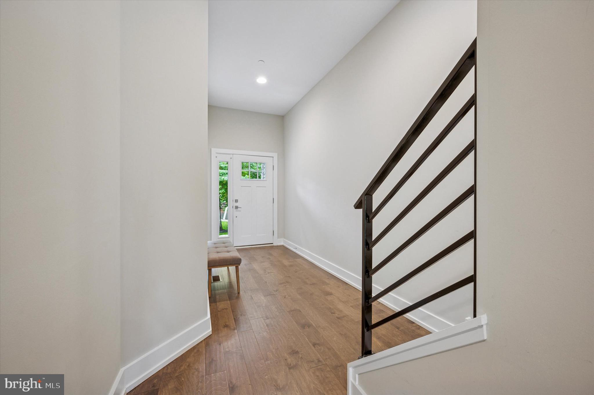 ROXBOROUGH - Residential