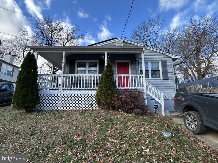 Discover an excellent value-add opportunity at 905 Kayak Ave in Capitol Heights. This detached single-family home offers strong upside potential for investors or buyers looking for a renovation project. The property features deferred maintenance throughout, making it ideal for those ready to perform cosmetic and mechanical updates.
The surrounding neighborhood shows robust resale activity, with renovated homes selling in the mid-$300s, and even as-is properties achieving solid values. Conveniently located near major commuter routes, Metro stations, shopping, and easy access to Washington, D.C., this home offers significant equity potential for the right buyer. Property is being sold as-is and is priced accordingly.