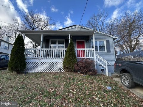 905 KAYAK AVENUE CAPITOL HEIGHTS MD 20743