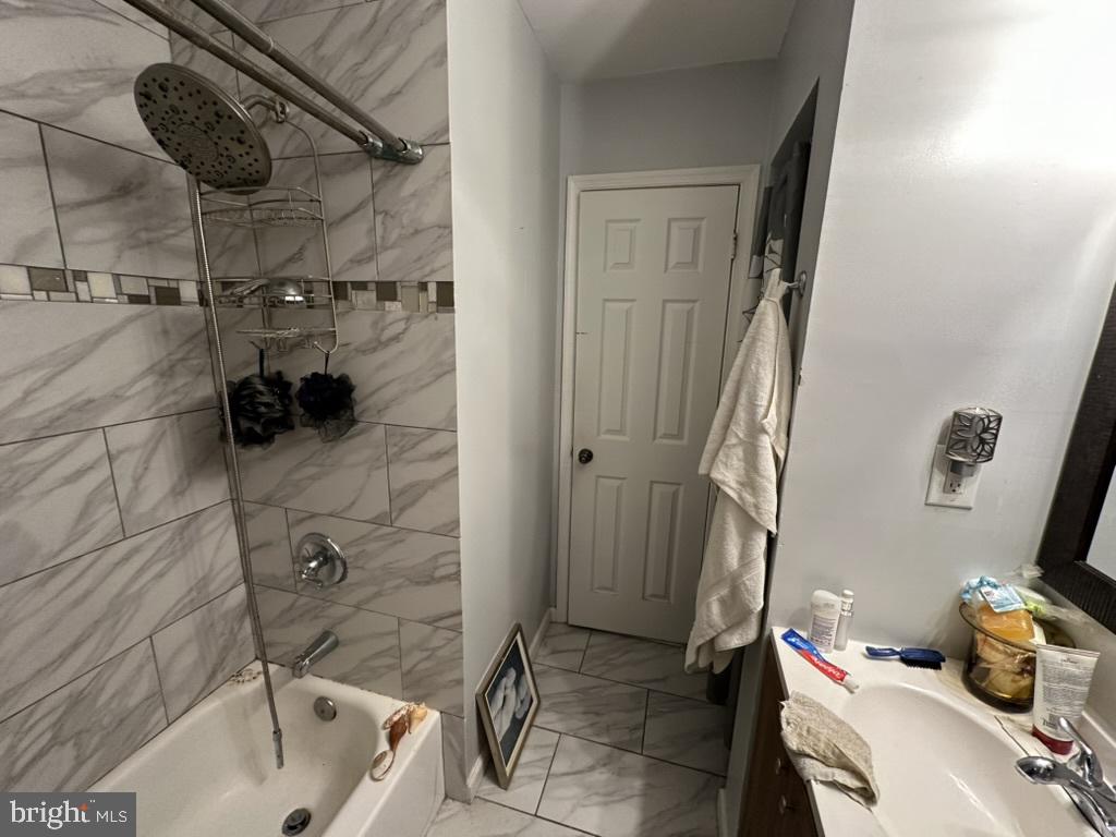 GR CAPITOL HEIGHTS - Residential