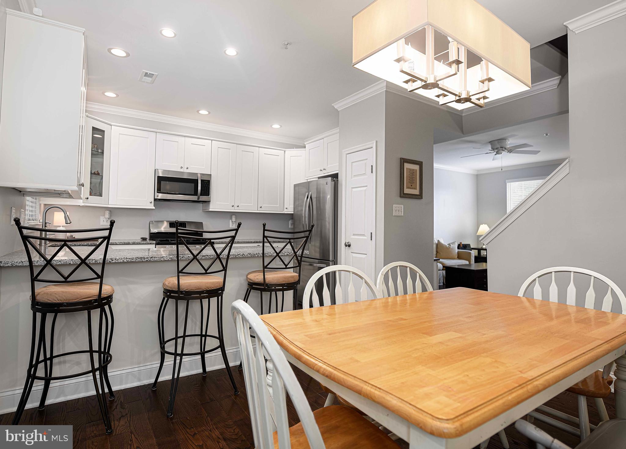 HICKORY OVERLOOK - Residential