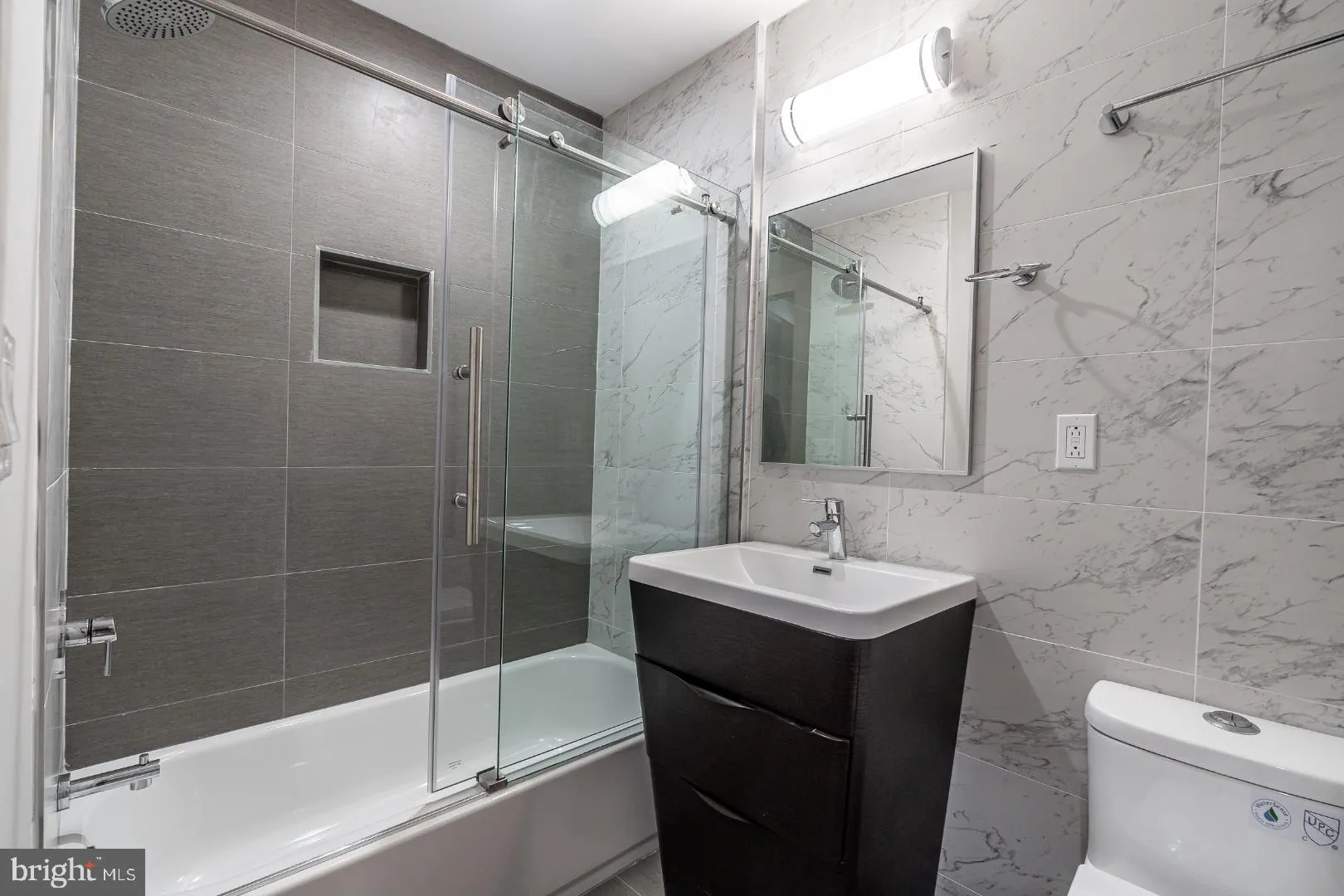 Philadelphia, Pennsylvania 19121, United States, 2 Bedrooms Bedrooms, ,2 BathroomsBathrooms,Residential,Active,102508