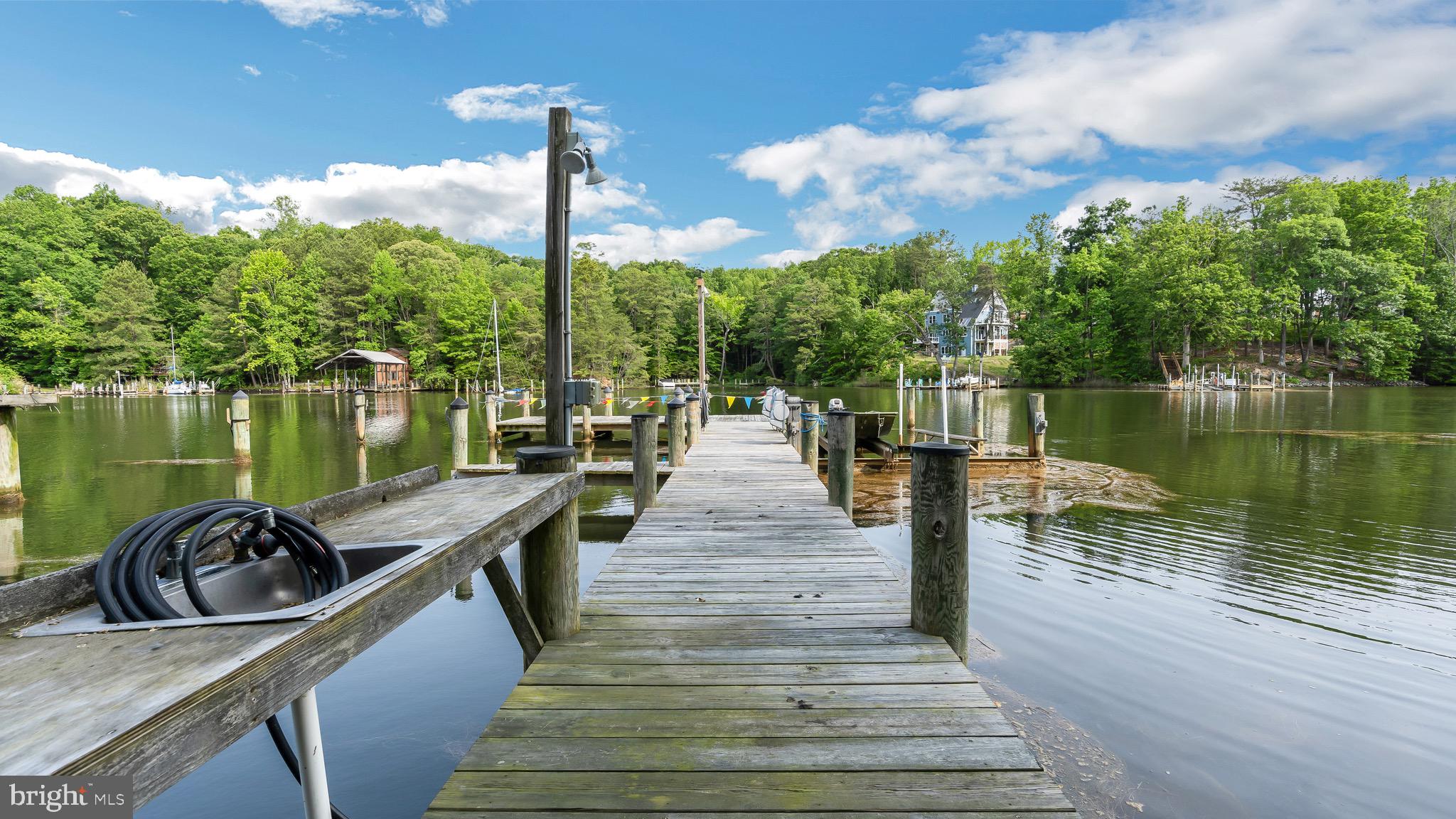 DRUM POINT - Residential