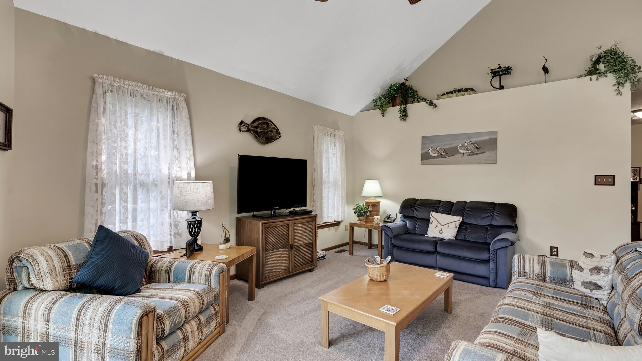 DRUM POINT - Residential