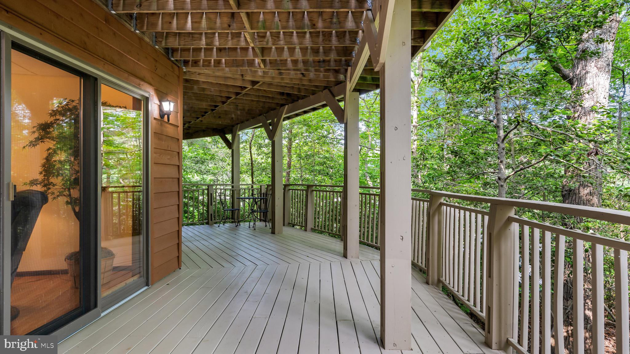 DRUM POINT - Residential