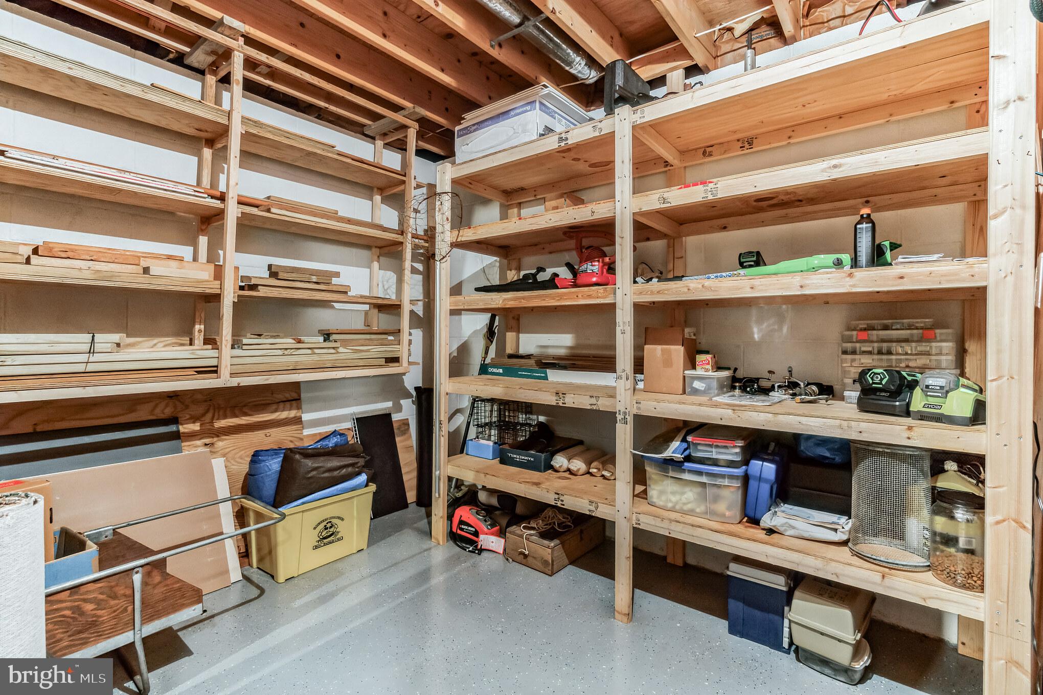 DRUM POINT - Residential