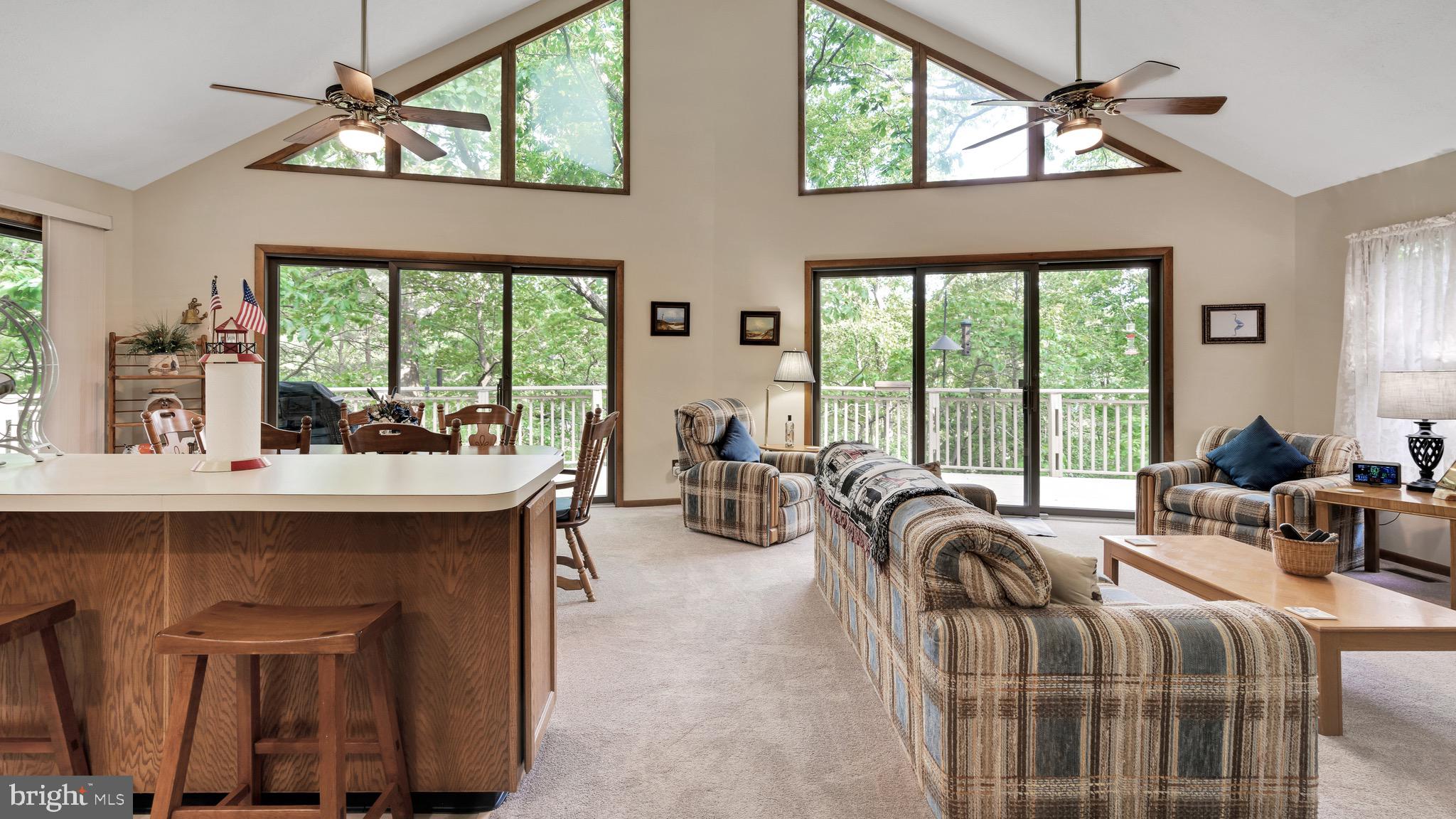 DRUM POINT - Residential