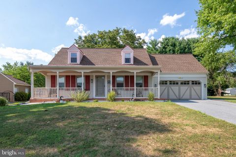 Photo of 1611 Kauffman Road, Landisville, PA 17538 (MLS # PALA2054182)