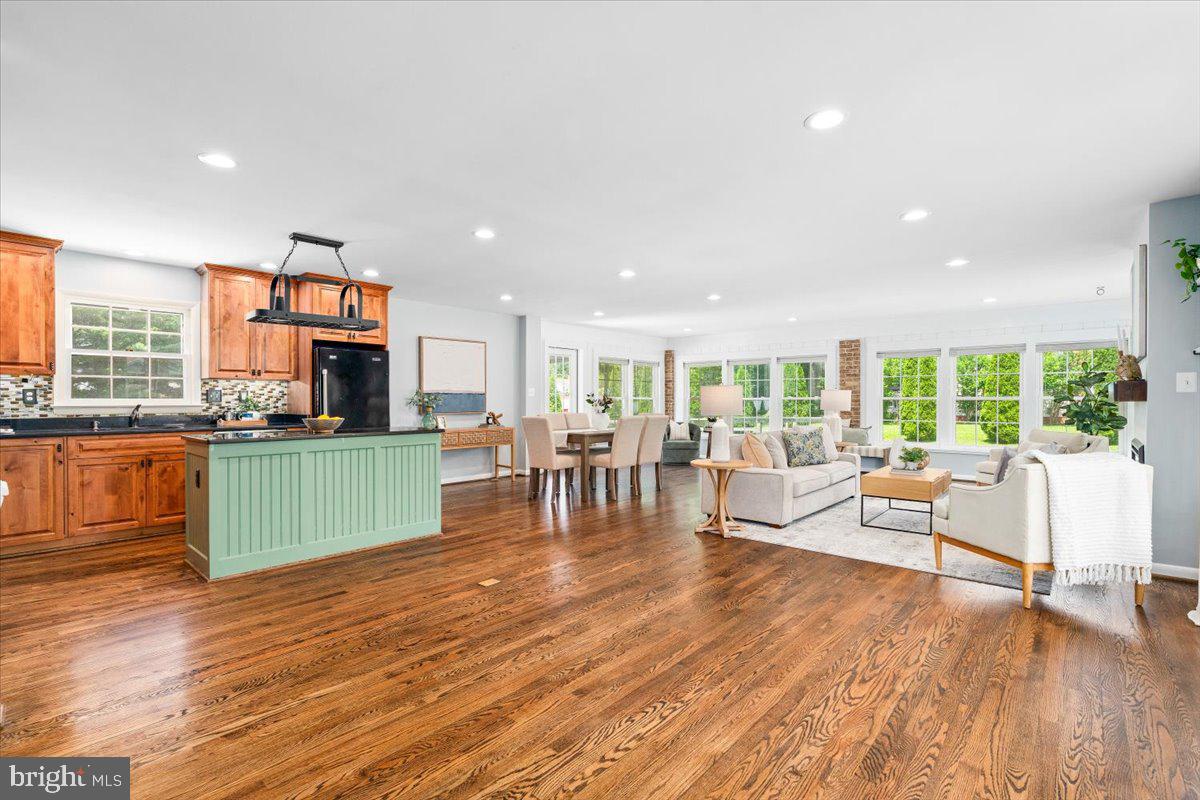 7902 JUNIPER DRIVE
