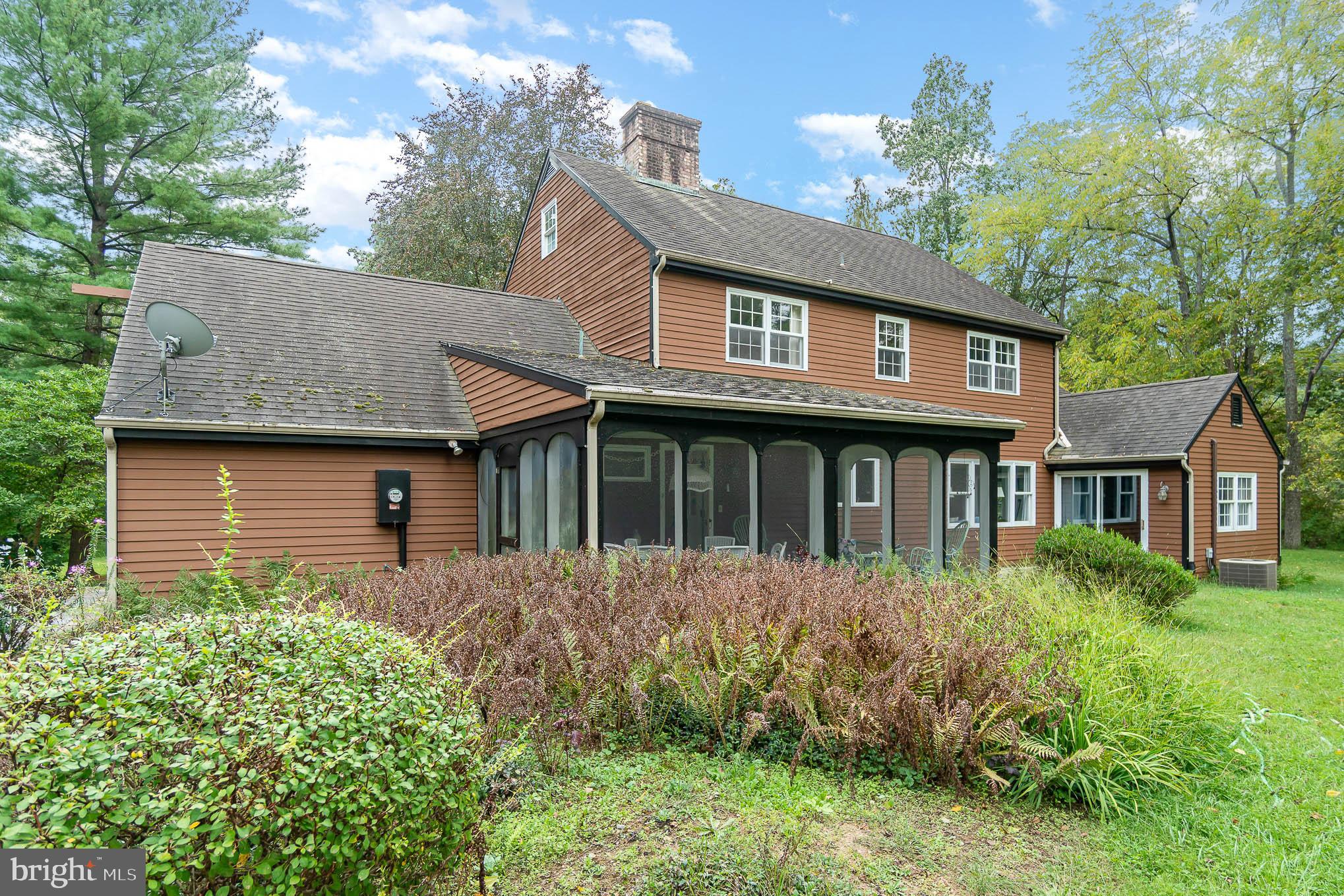 UPPER ALLEN TWP - Residential