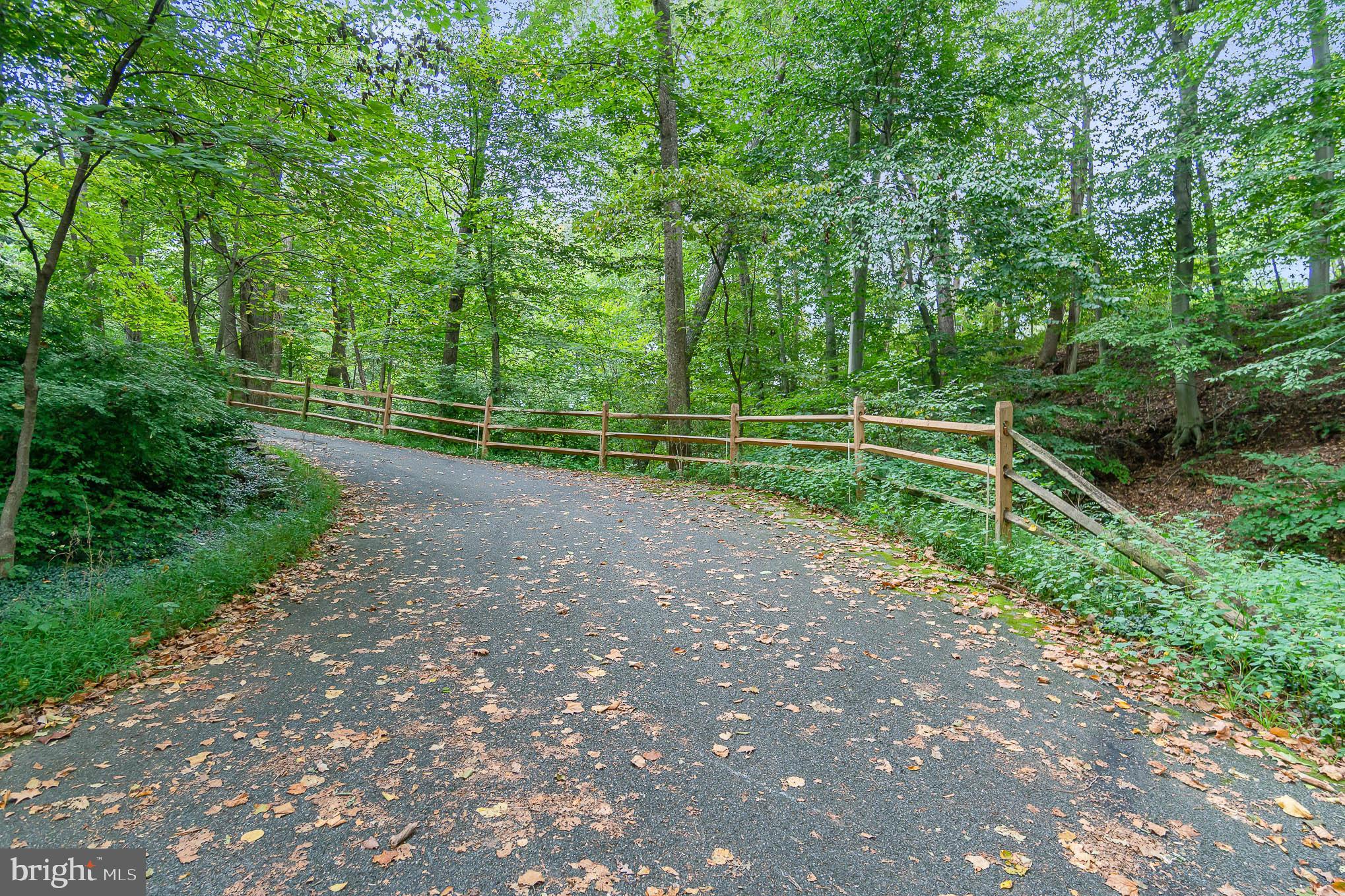 UPPER ALLEN TWP - Residential