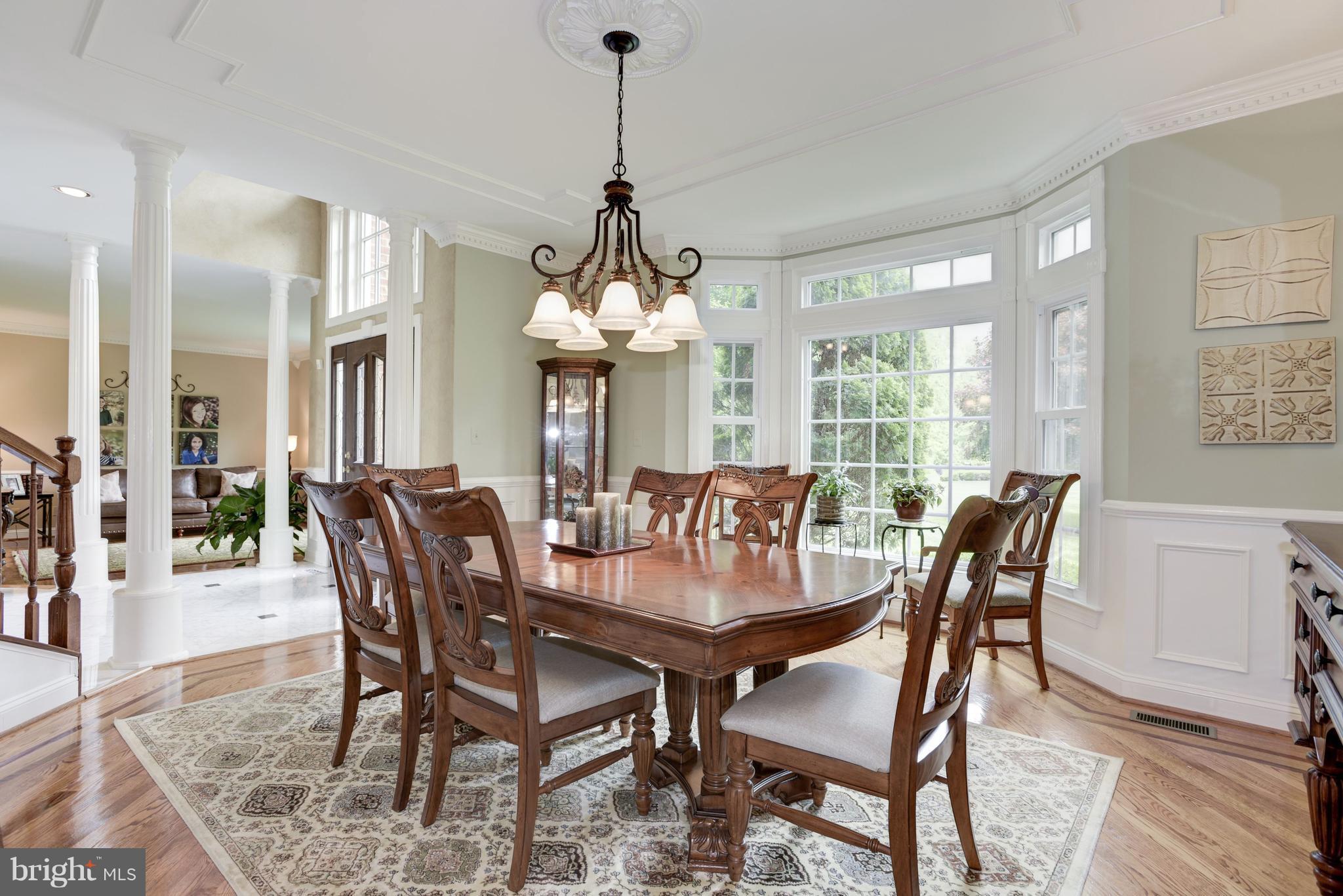 LIFESTYLE AT SULLY STATION - Residential