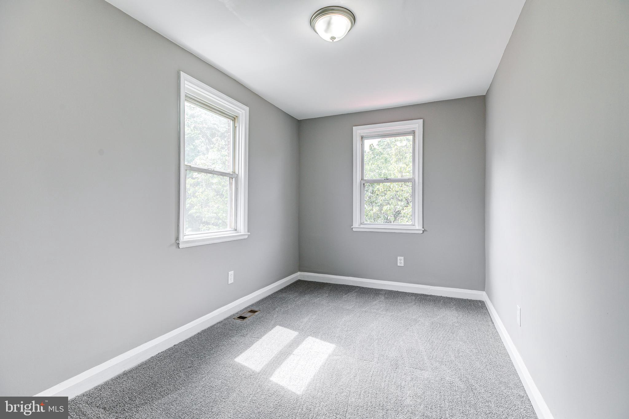 FRANKFORD - Residential