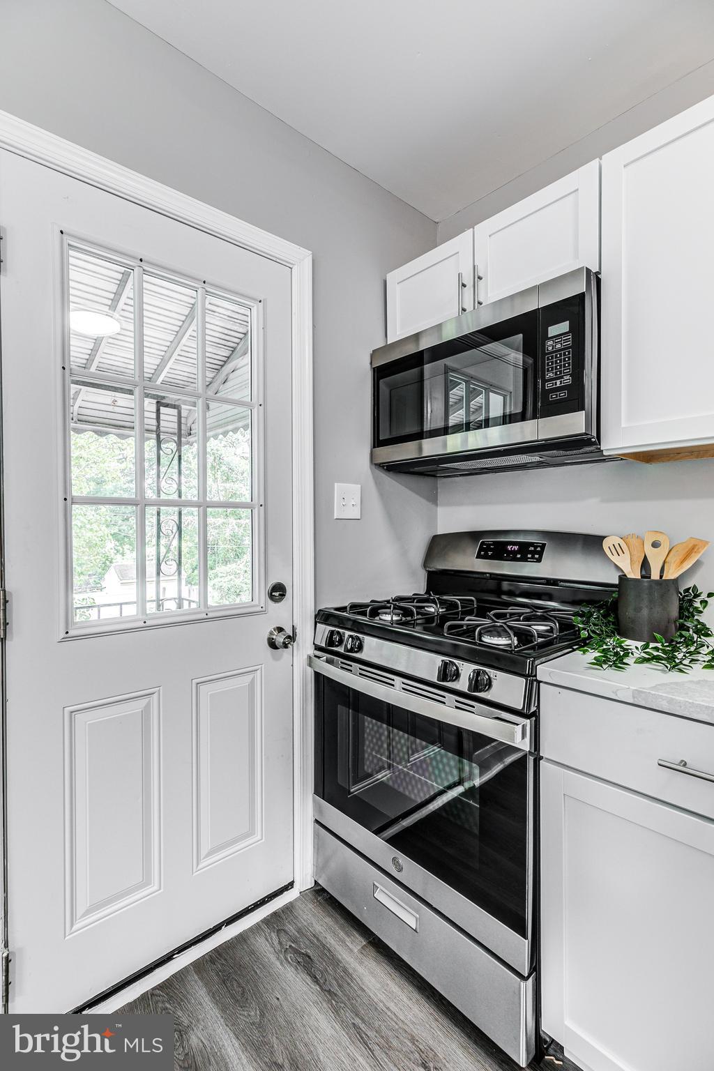 FRANKFORD - Residential