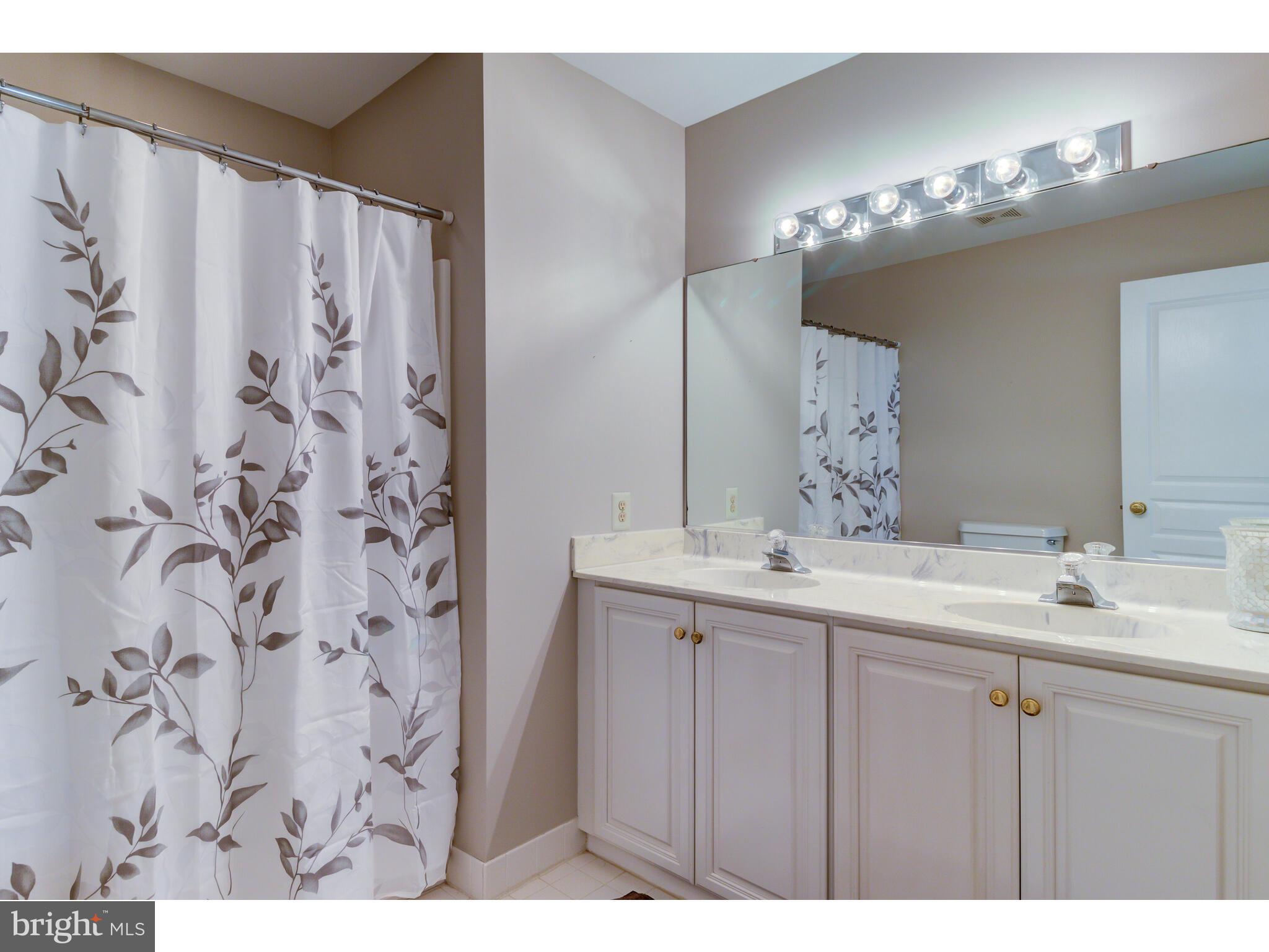 SOUTHVIEW - Residential