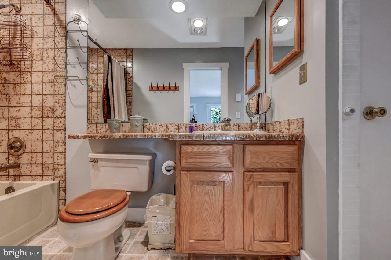 SNOW RIDGE VILLAGE - Residential