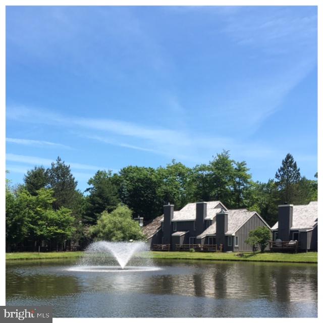 SNOW RIDGE VILLAGE - Residential