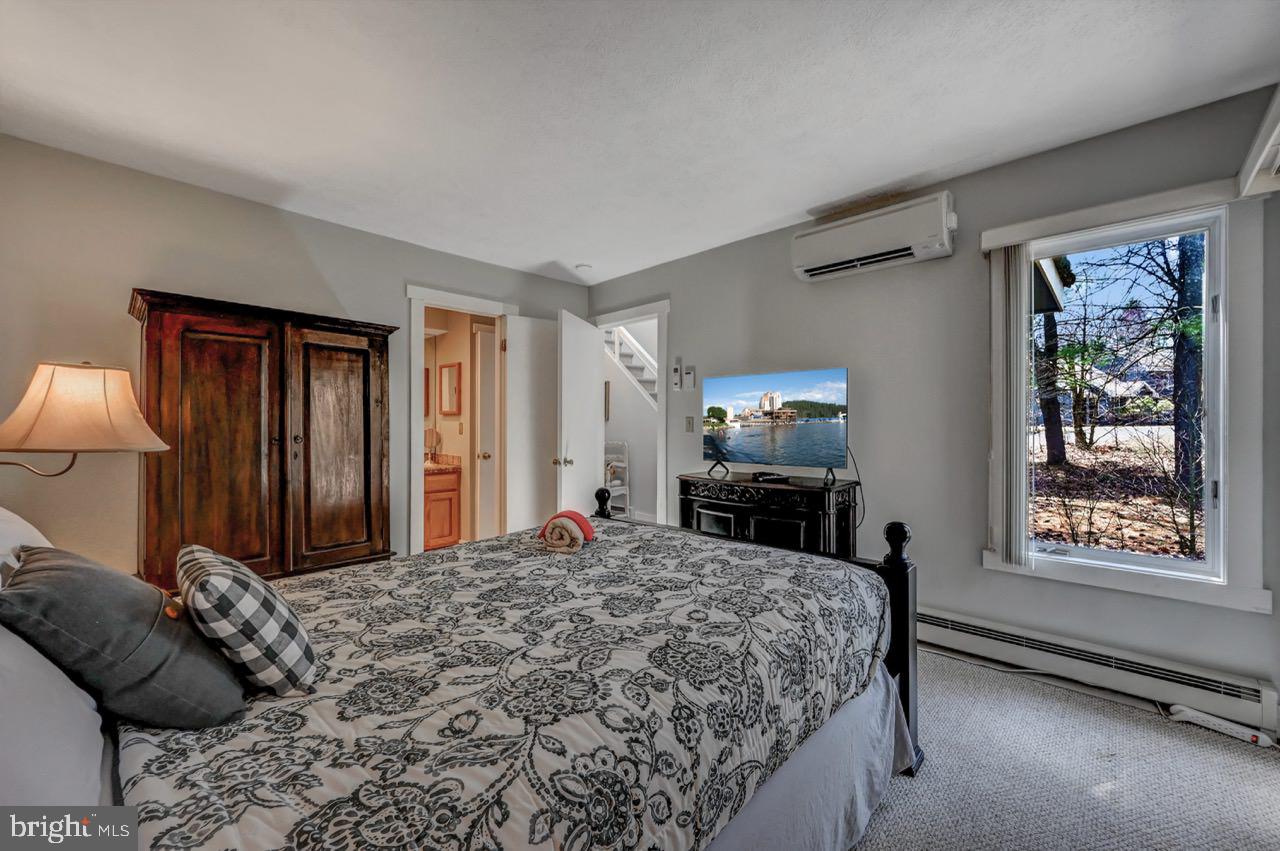 SNOW RIDGE VILLAGE - Residential