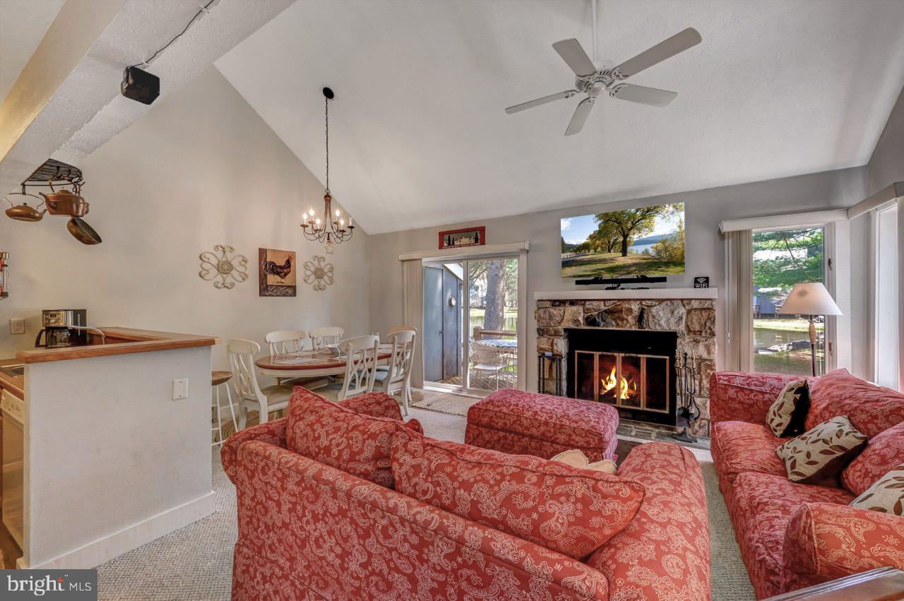 SNOW RIDGE VILLAGE - Residential