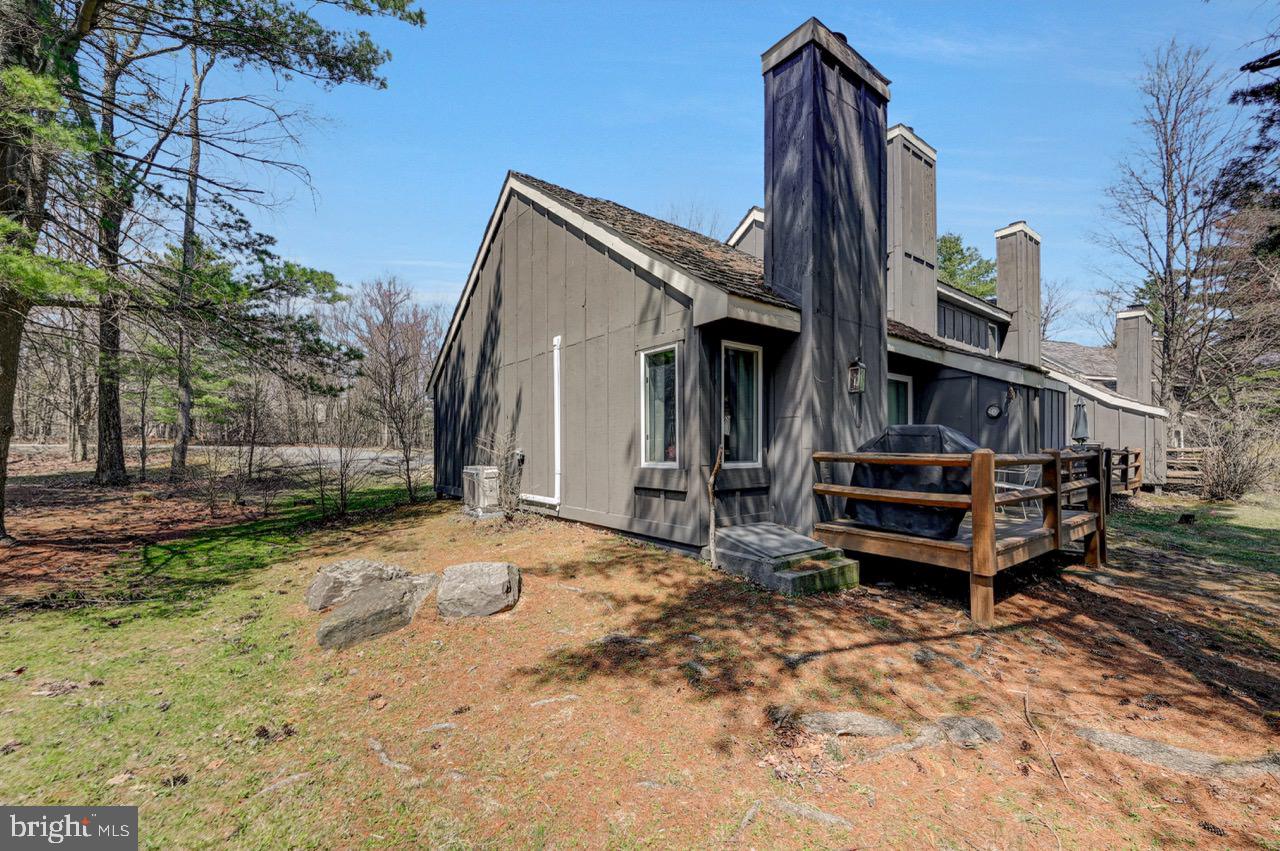 SNOW RIDGE VILLAGE - Residential