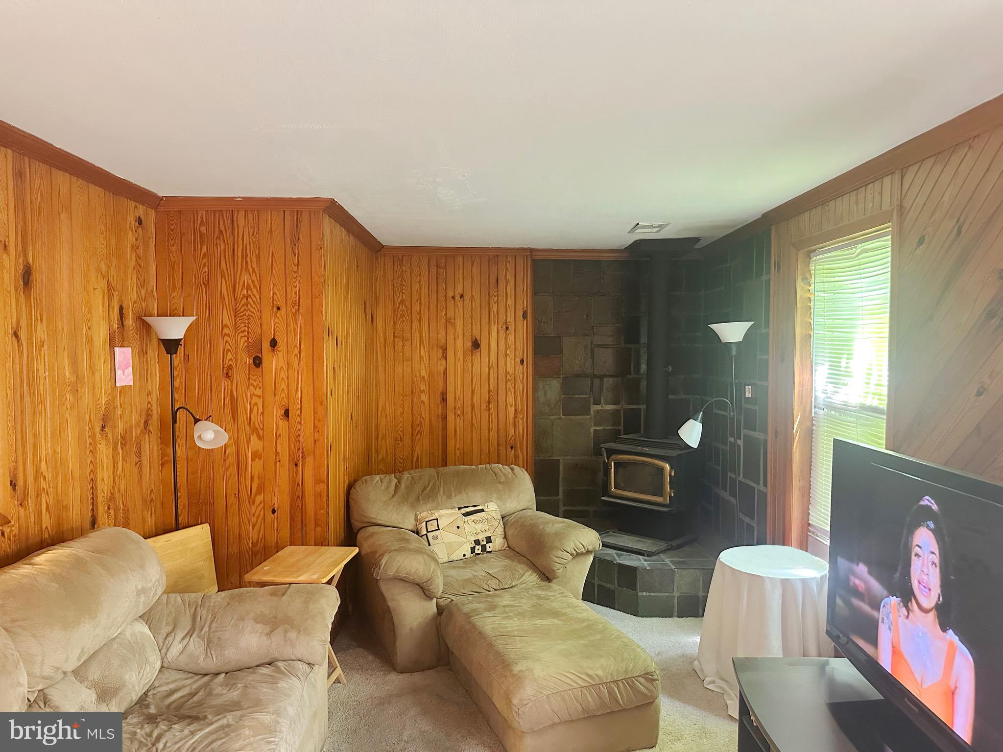 1743 HYBRID PLACE