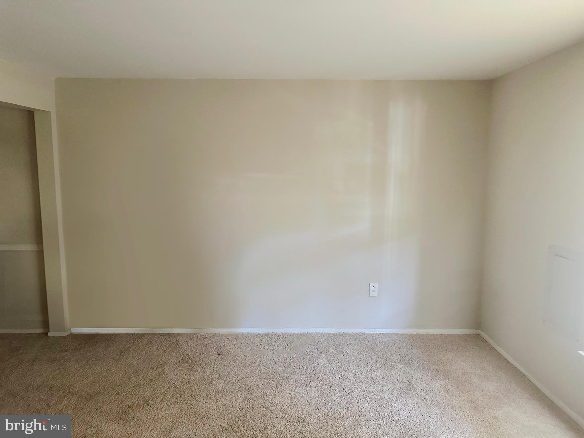 1743 HYBRID PLACE