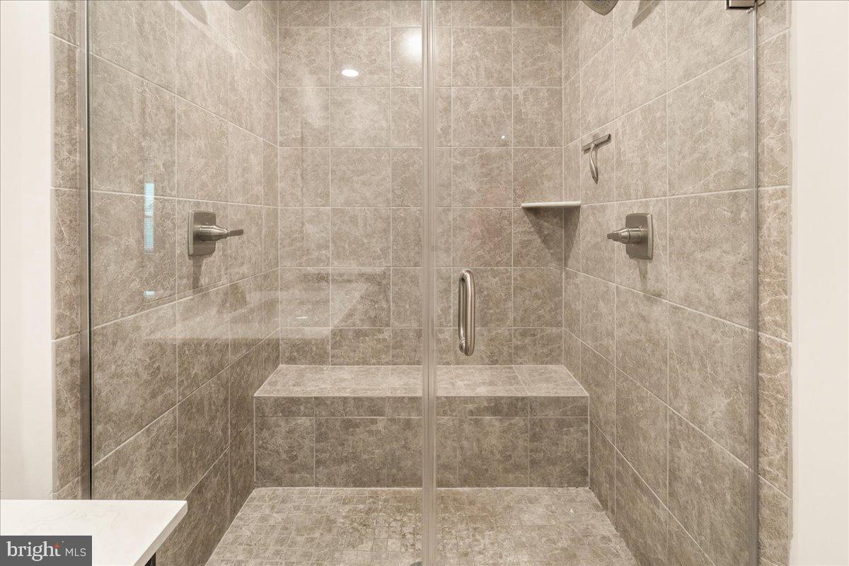 LANDSDALE - Residential