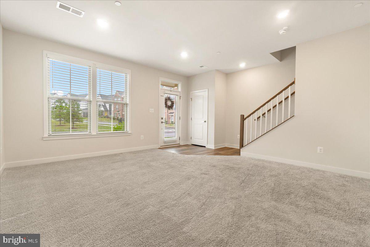 LANDSDALE - Residential