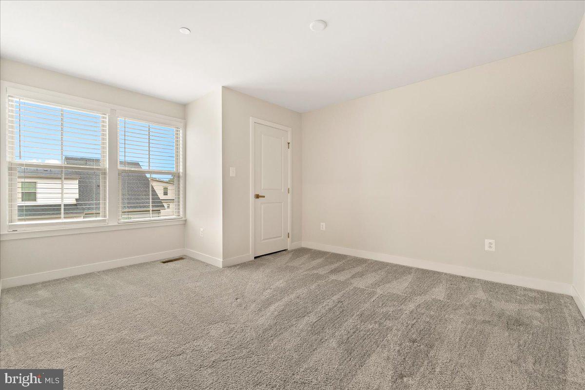 LANDSDALE - Residential