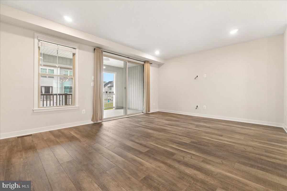 LANDSDALE - Residential