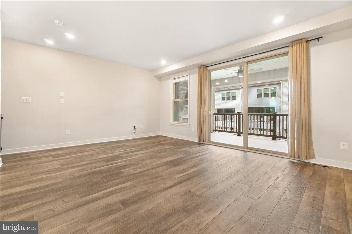 LANDSDALE - Residential