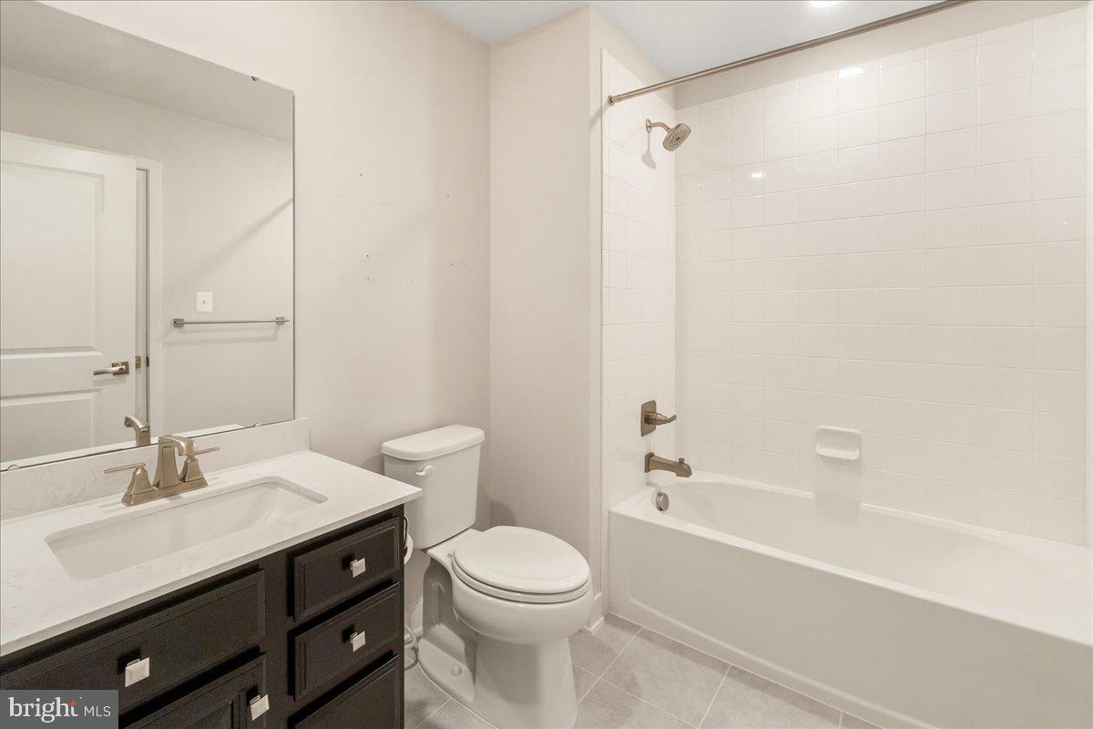 LANDSDALE - Residential