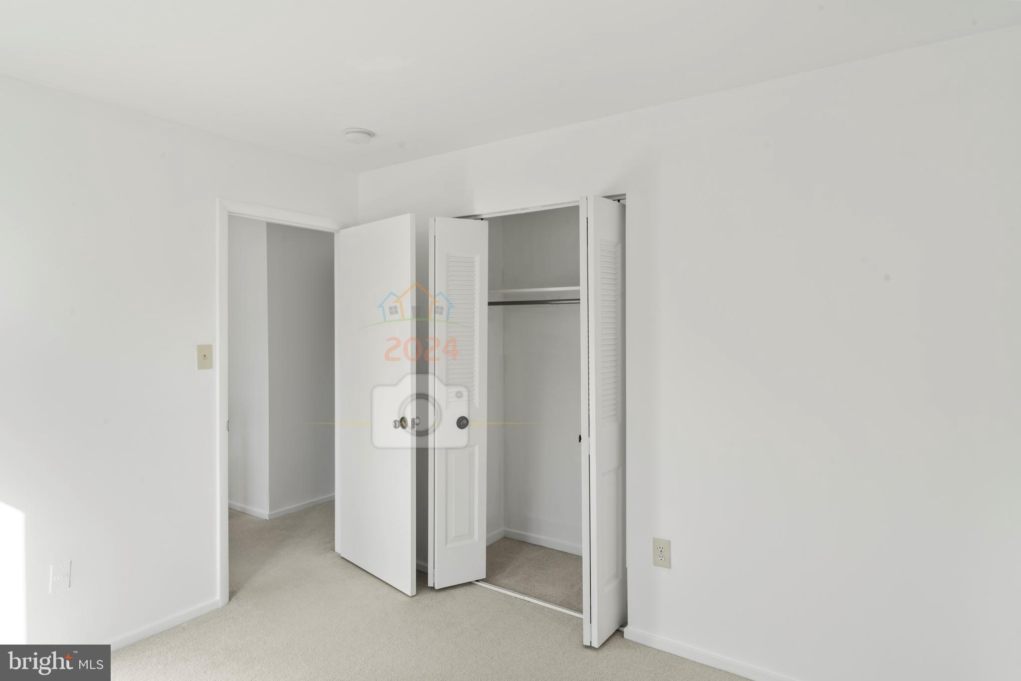 CHERRYWOOD SQUARE - Residential