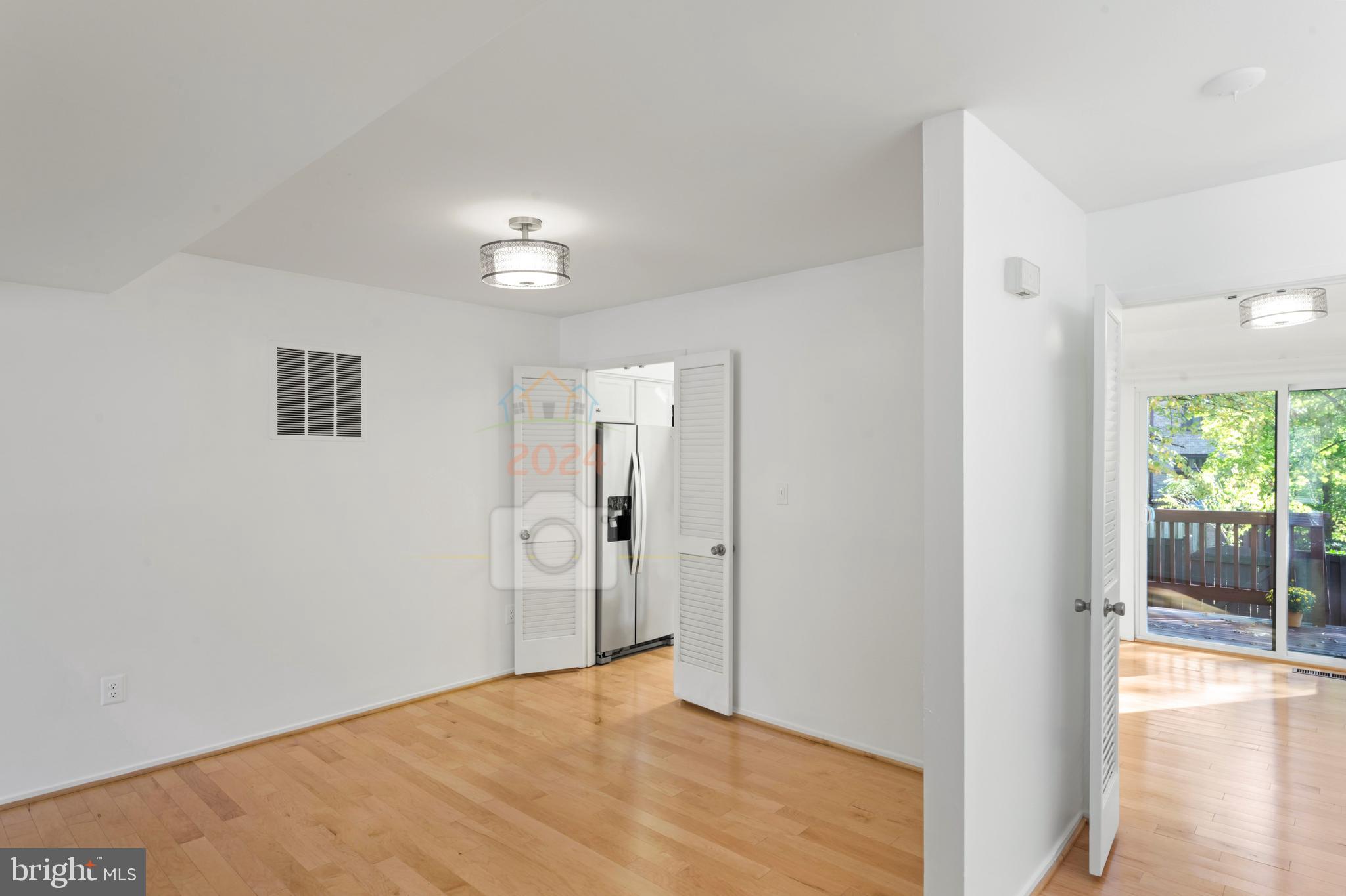 CHERRYWOOD SQUARE - Residential