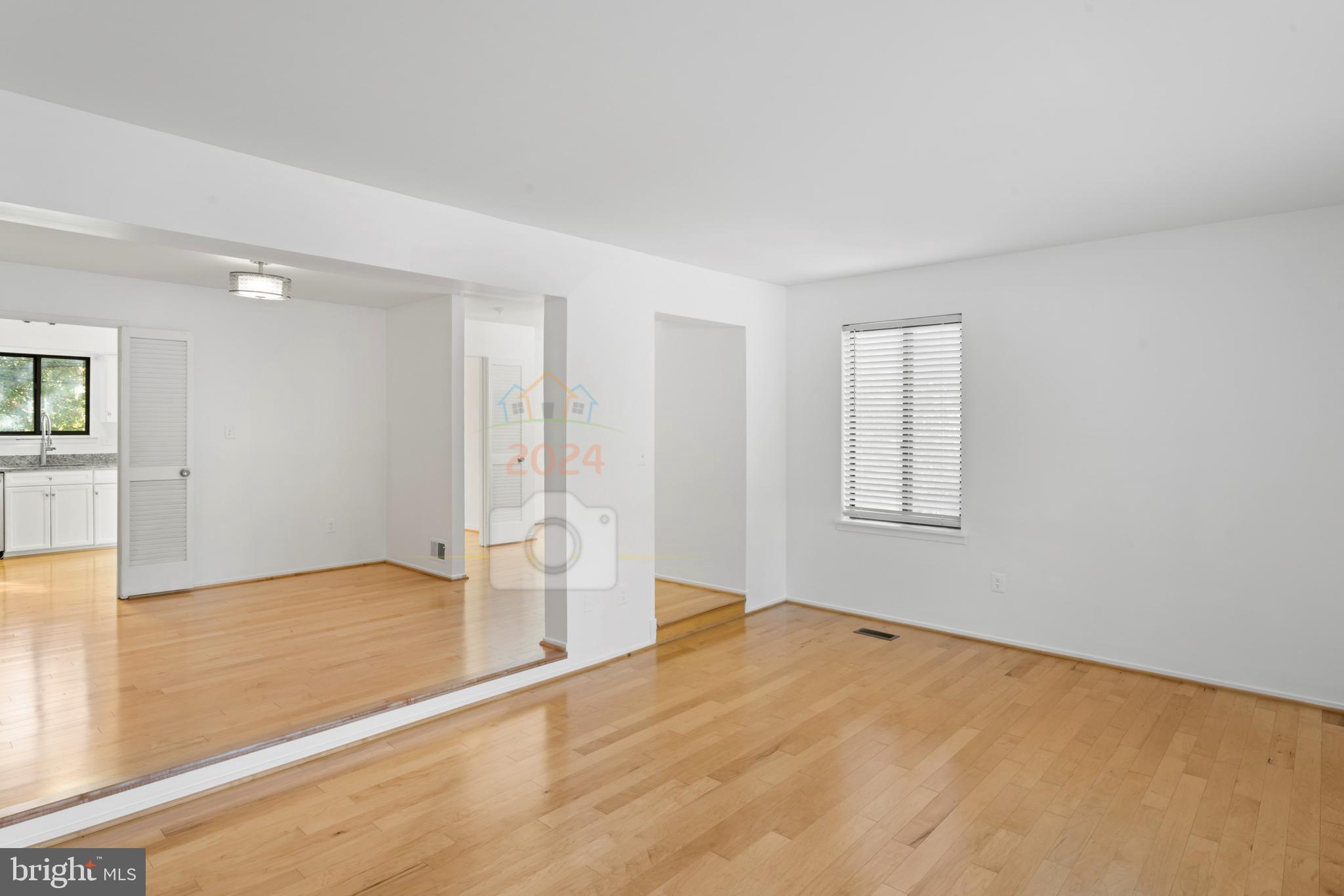 CHERRYWOOD SQUARE - Residential