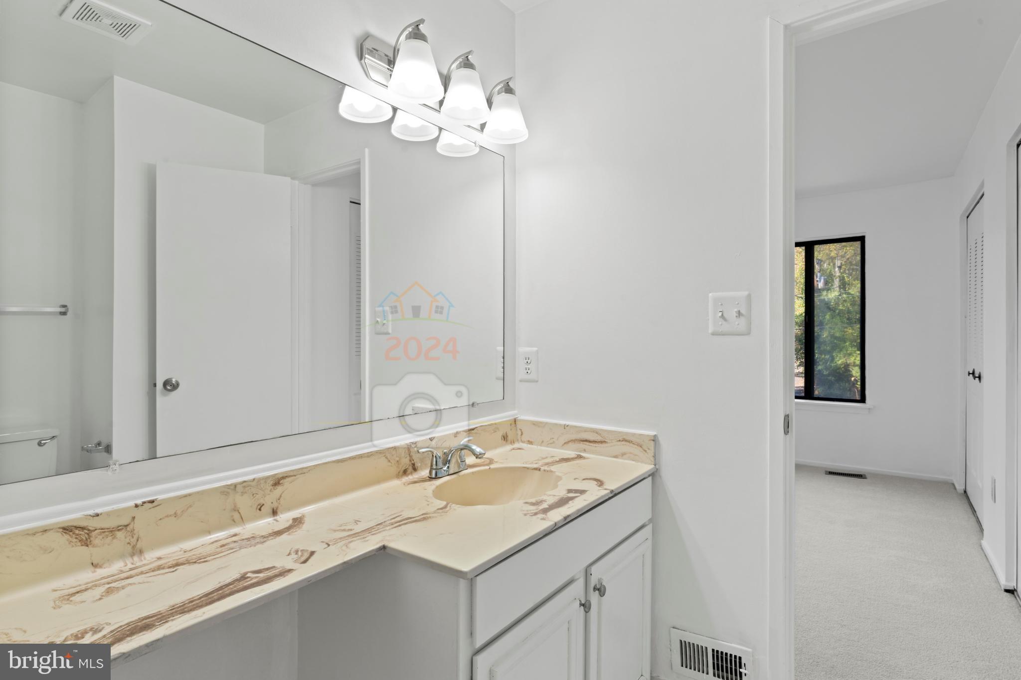 CHERRYWOOD SQUARE - Residential