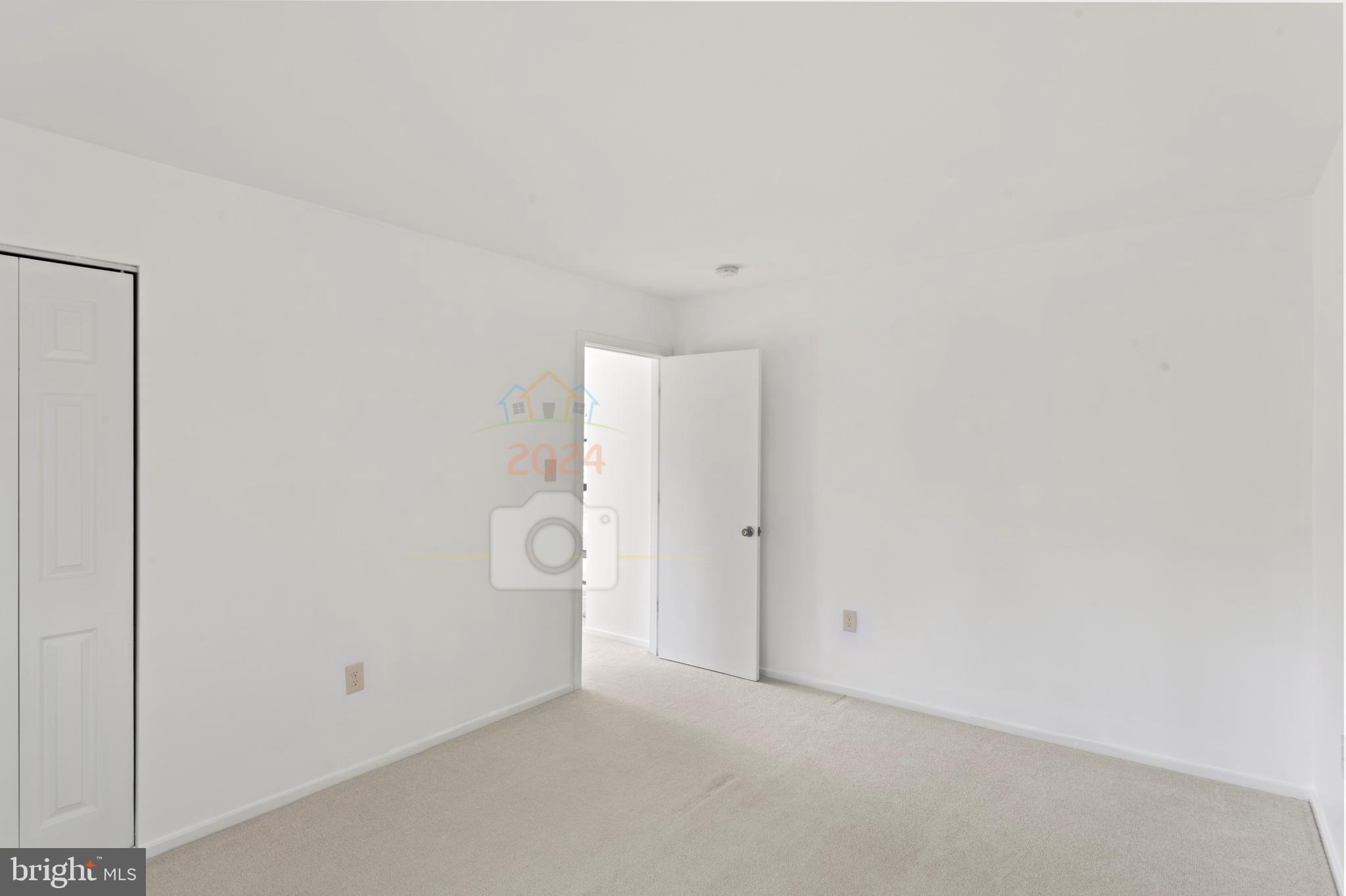 CHERRYWOOD SQUARE - Residential