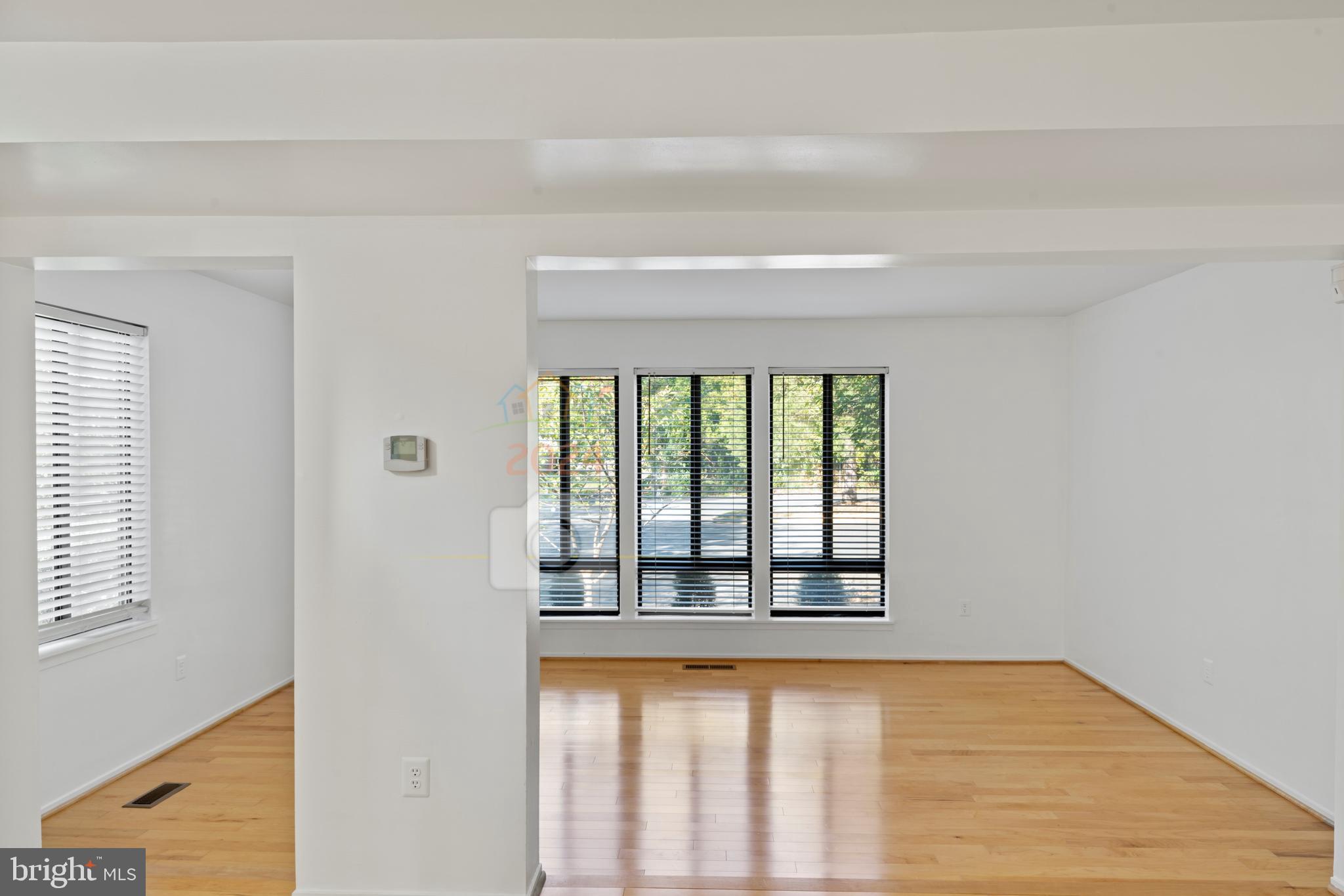 CHERRYWOOD SQUARE - Residential