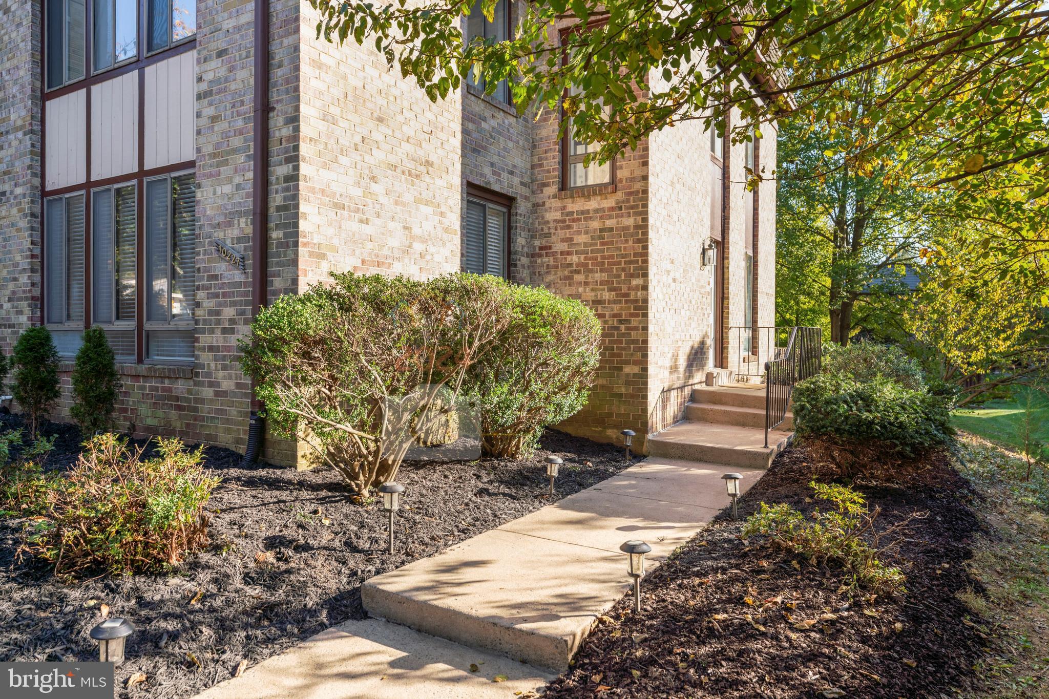 CHERRYWOOD SQUARE - Residential