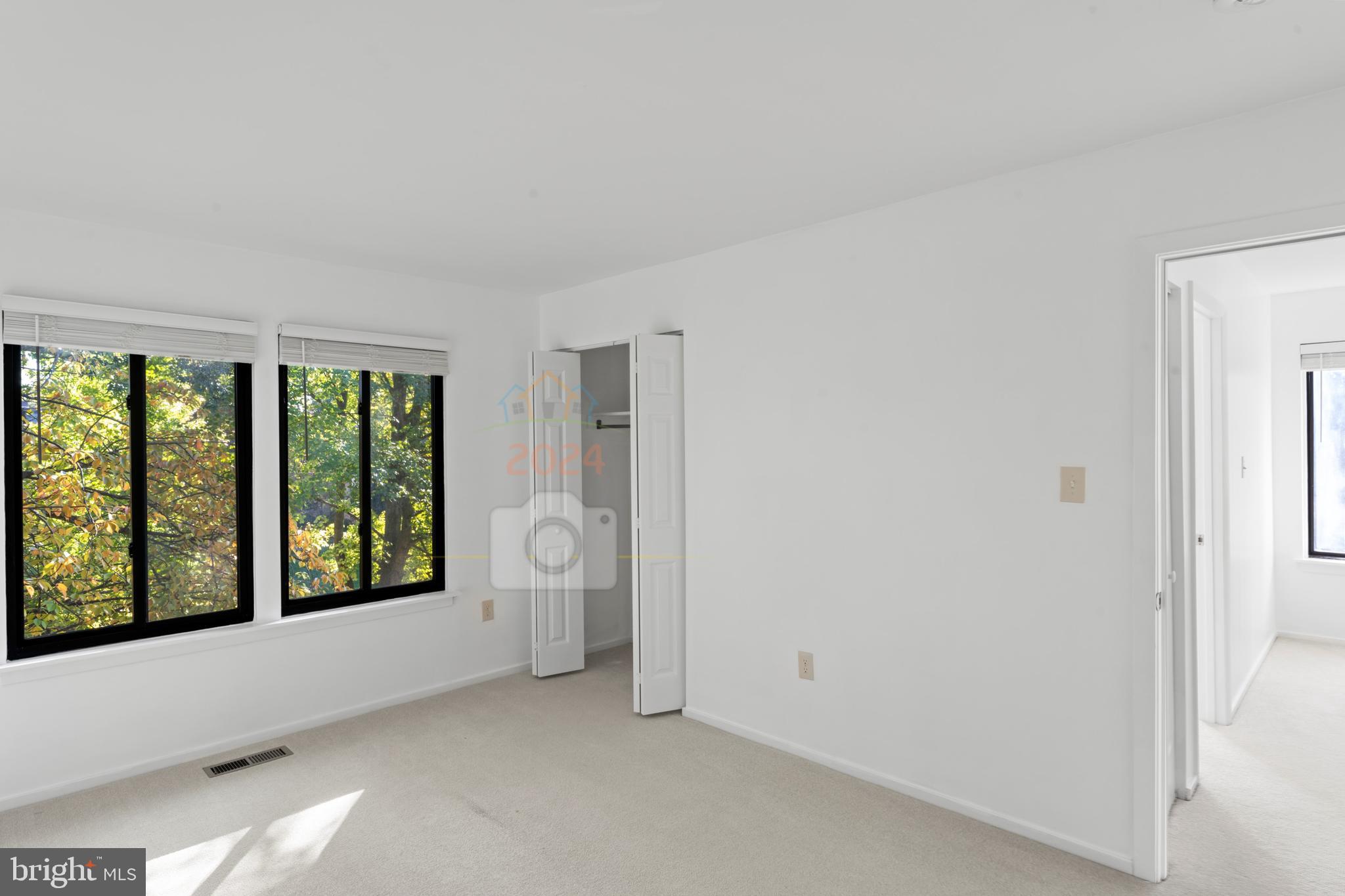 CHERRYWOOD SQUARE - Residential