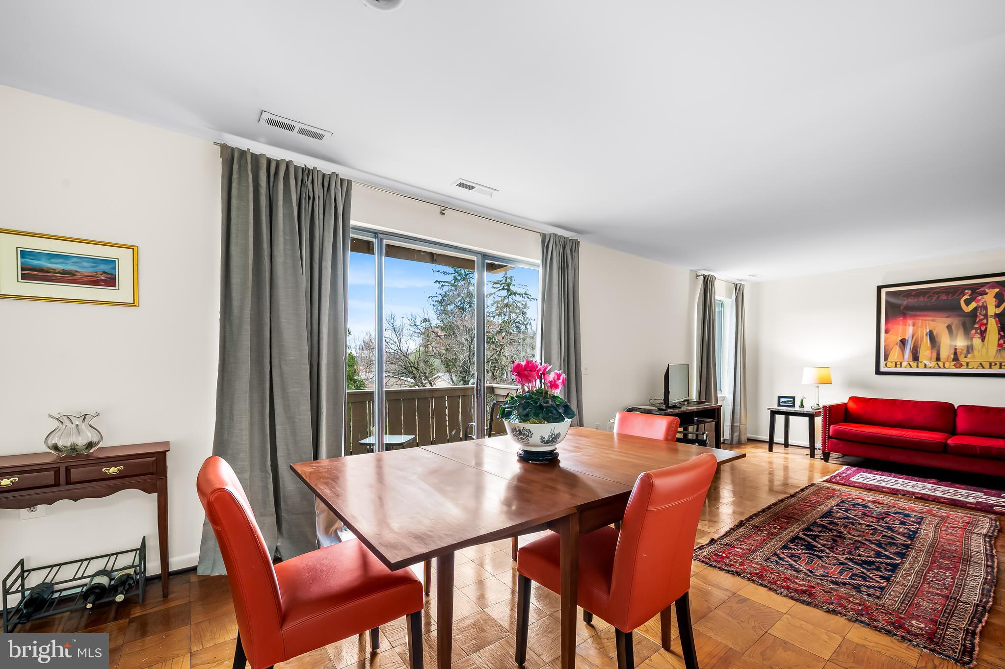 CROSS KEYS - Residential Lease