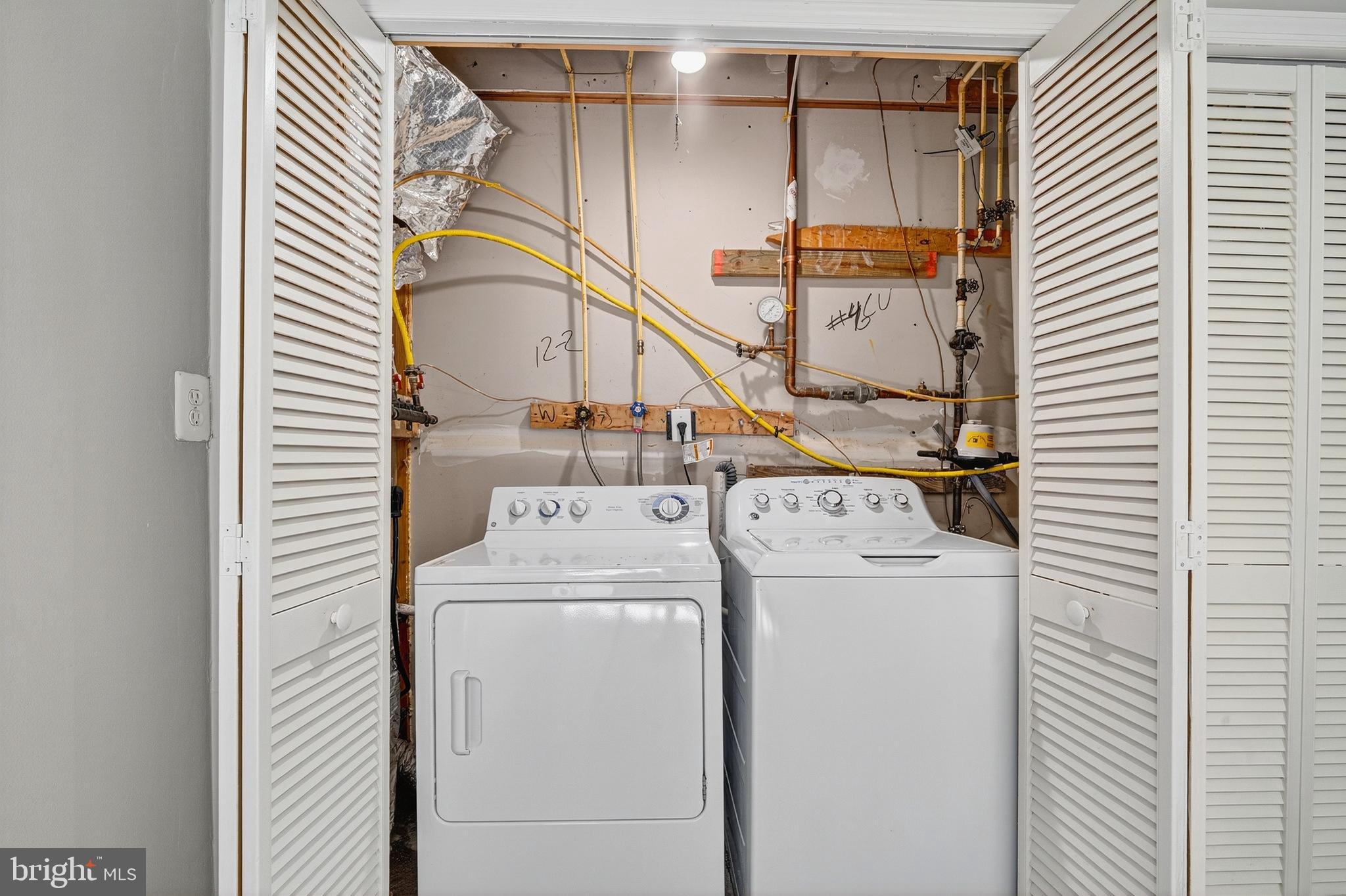 HOWARDS RIDGE - Residential Lease