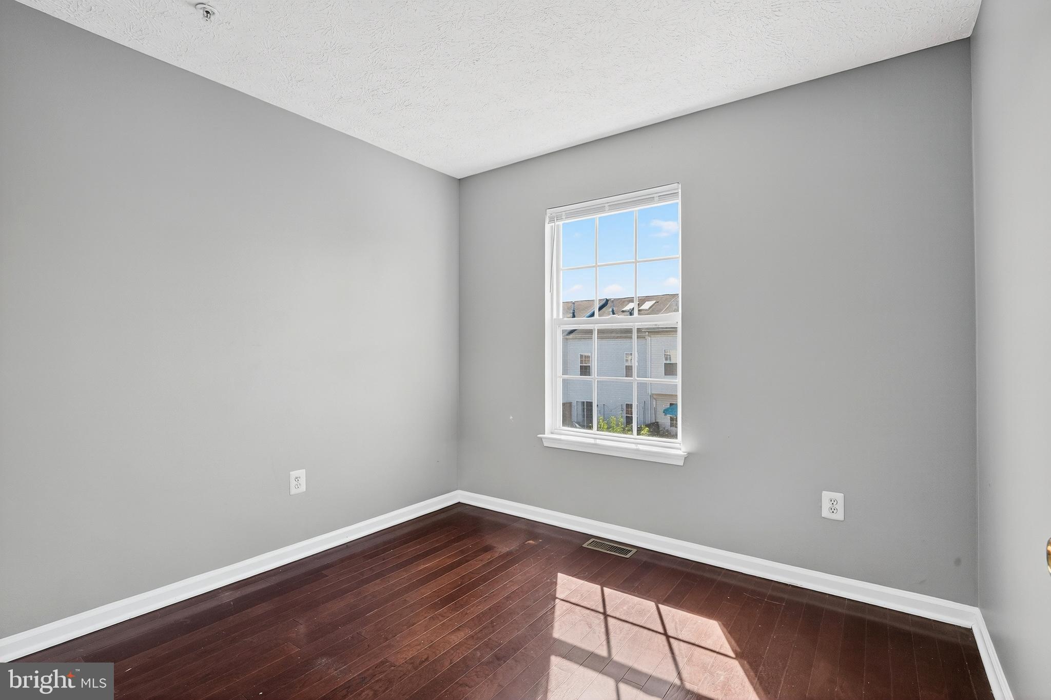 HOWARDS RIDGE - Residential Lease