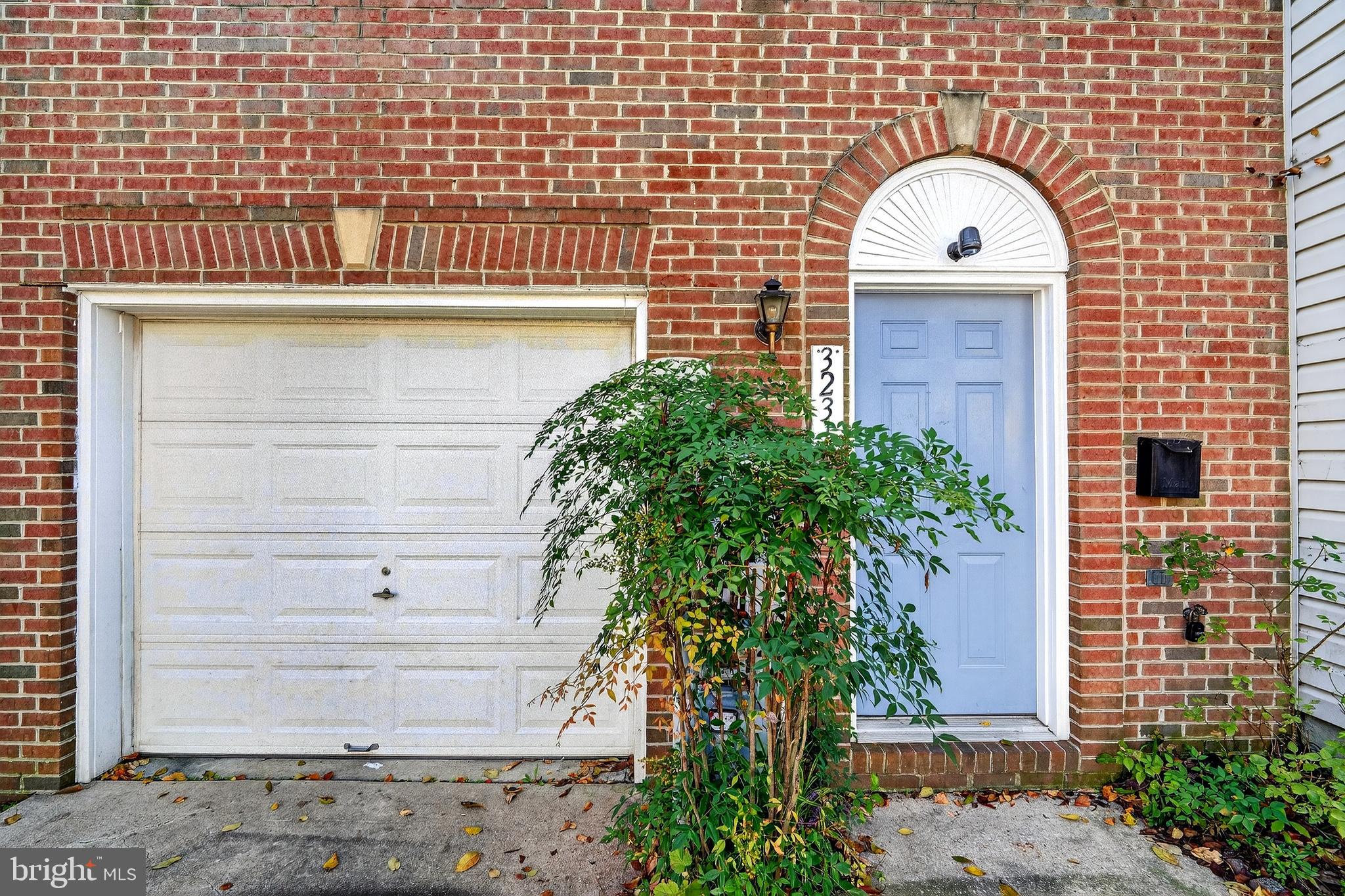 HOWARDS RIDGE - Residential Lease