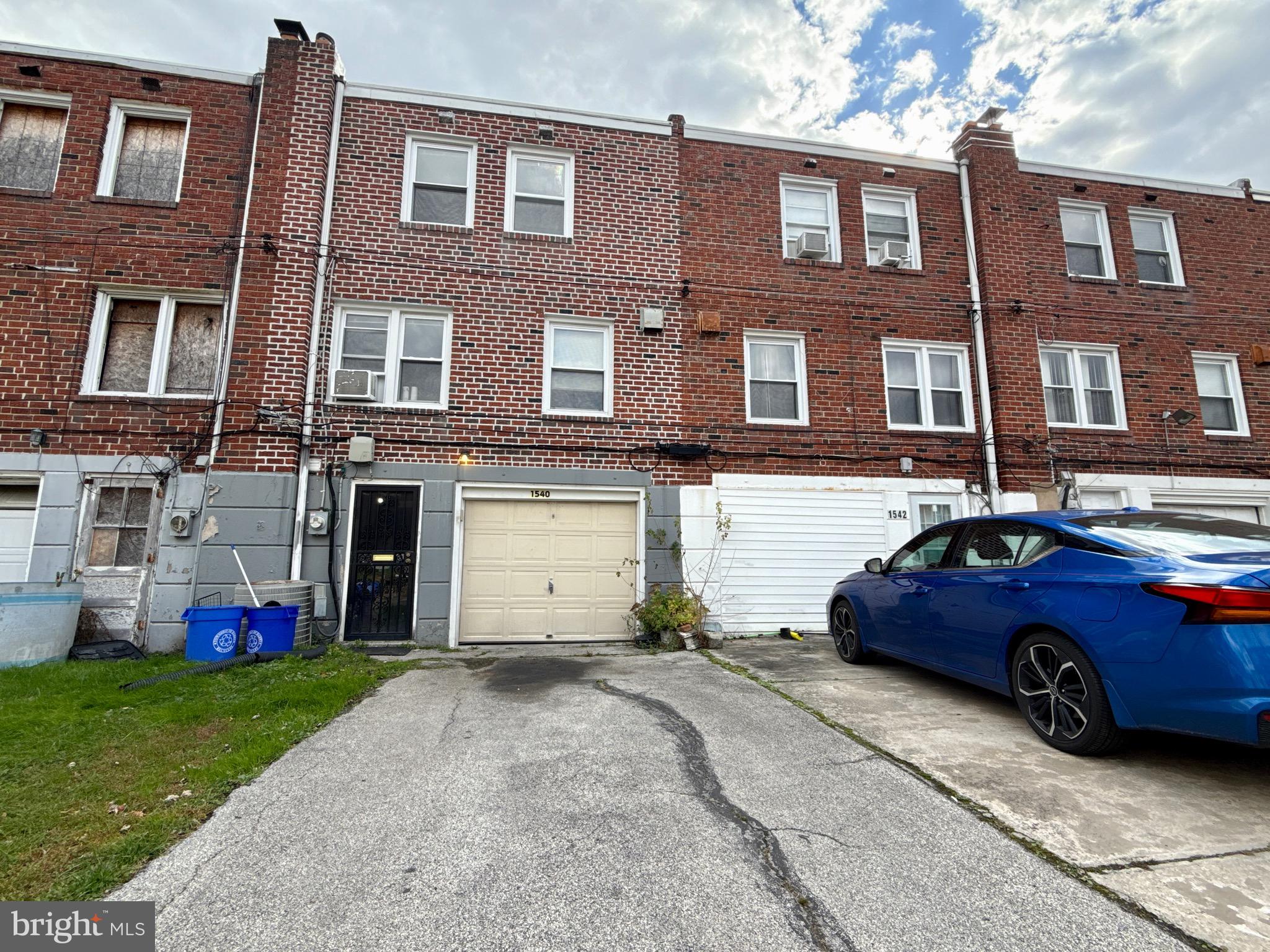 SHARON HILL - Residential