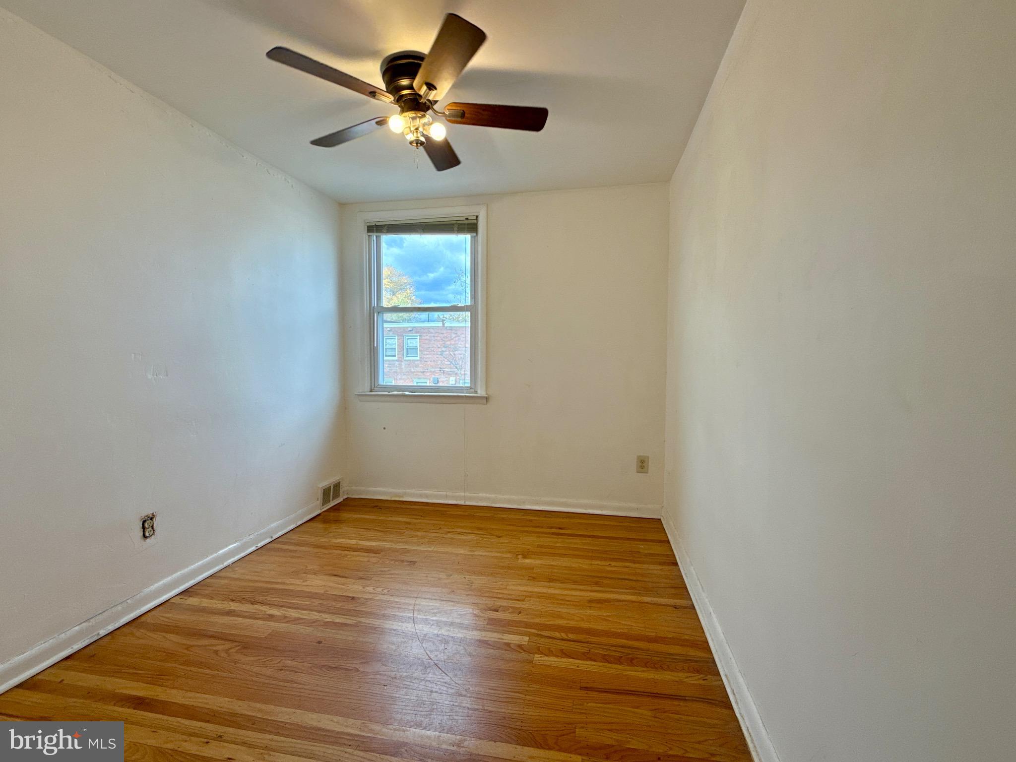 SHARON HILL - Residential